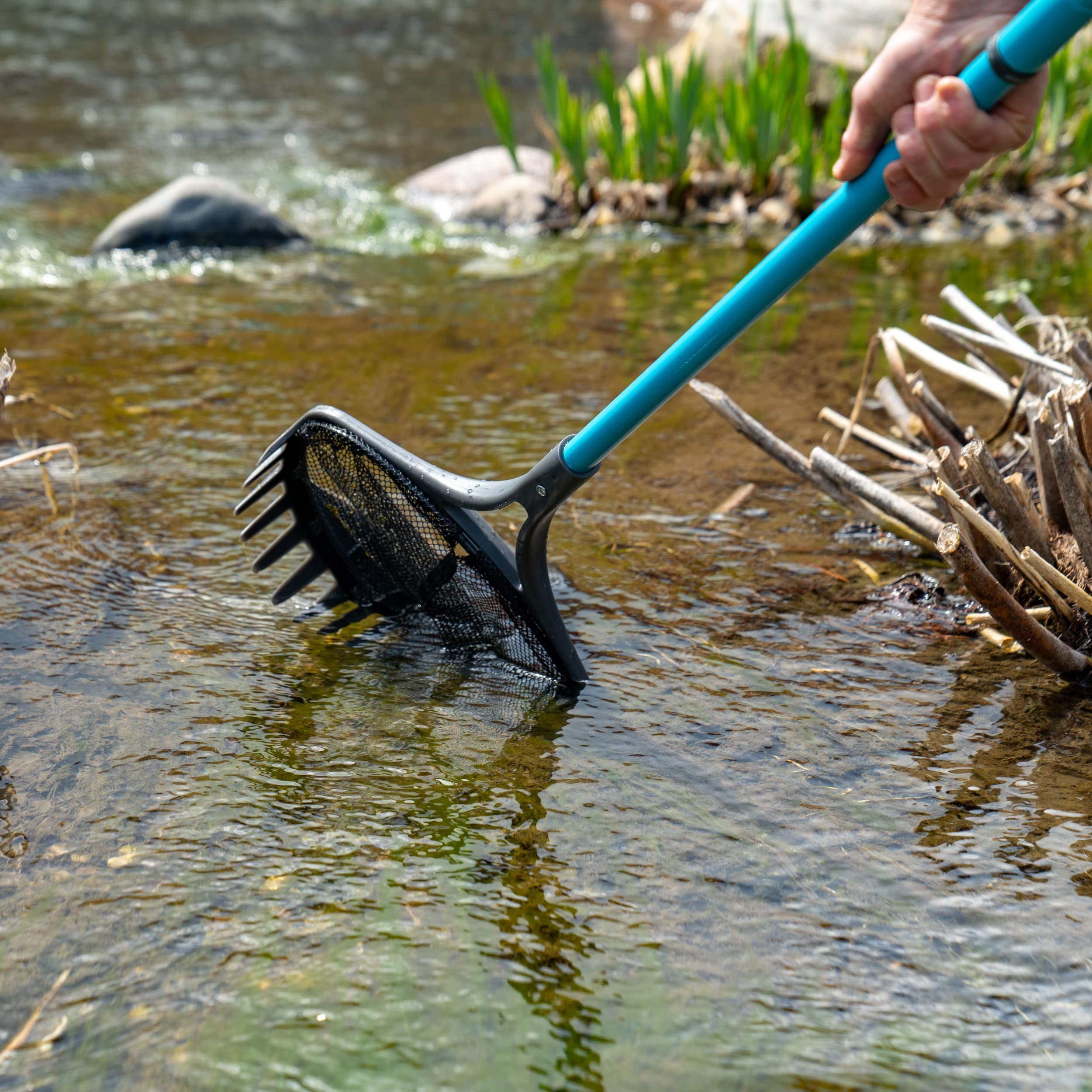 Aquascape 74004 Pond Shark Net Skimming, Maintenance and Water Garden