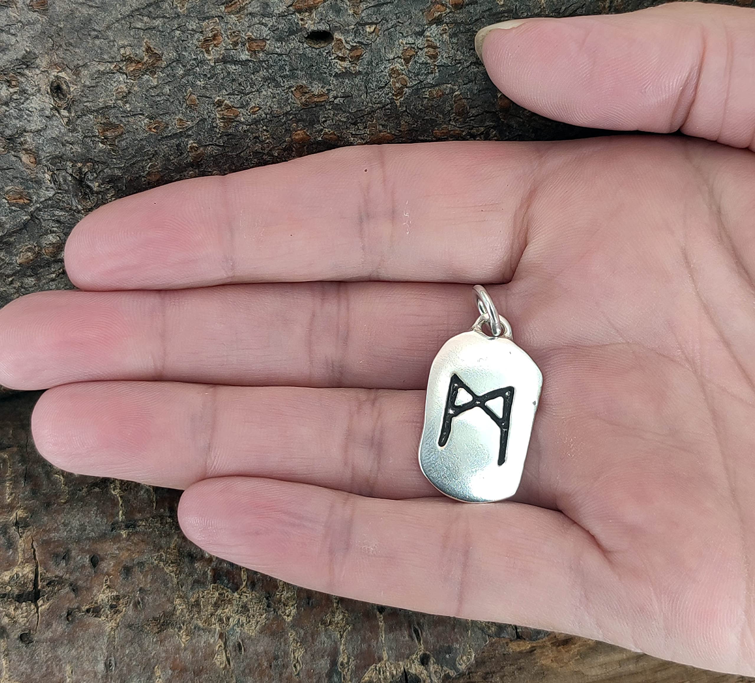 Kiss of Leather Runen Anhänger Mannaz aus 925 Sterling Silber Nr. 312