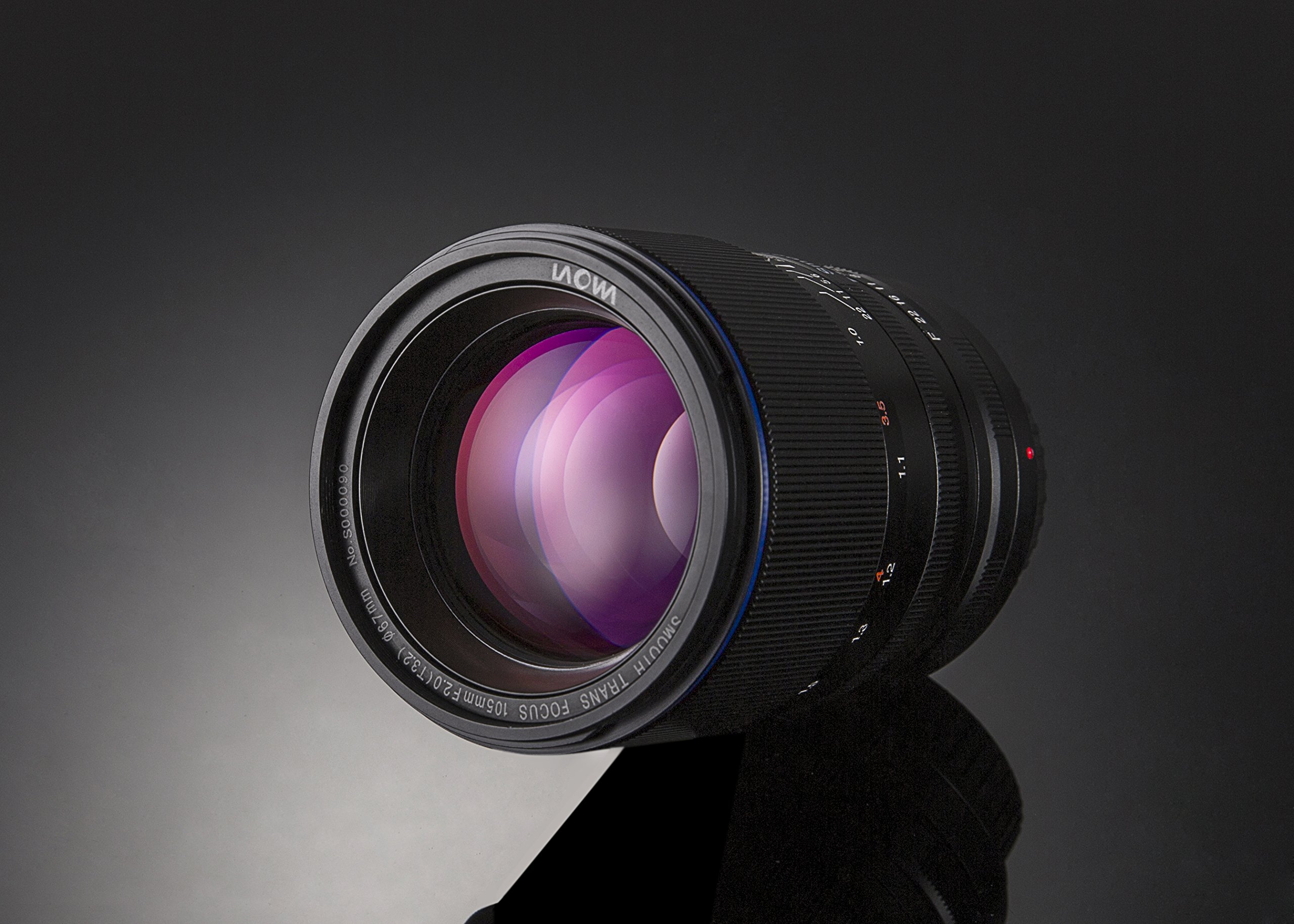 Amazon.co.jp: Venus Optics Laowa 105mm f/2 スムーストランス