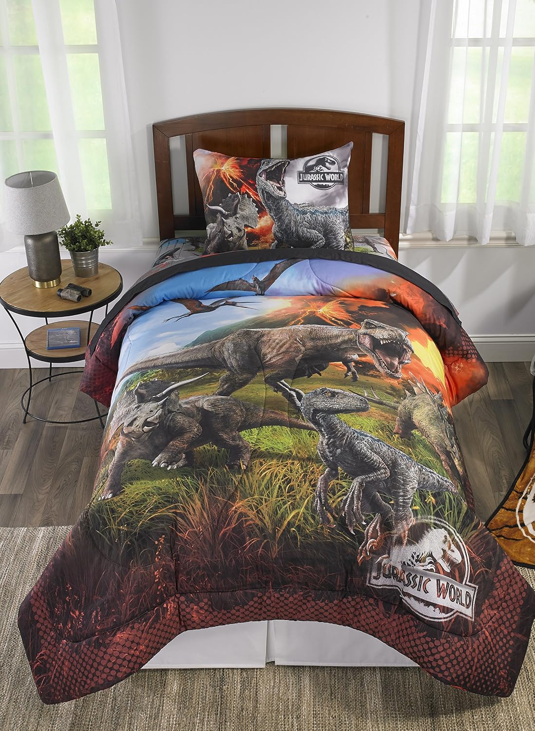 Jurassic World 2 (New 2018) 6-Piece Full Comforter and Sheet Set Bedding Collection with Blankets, Pillowcases and Sham