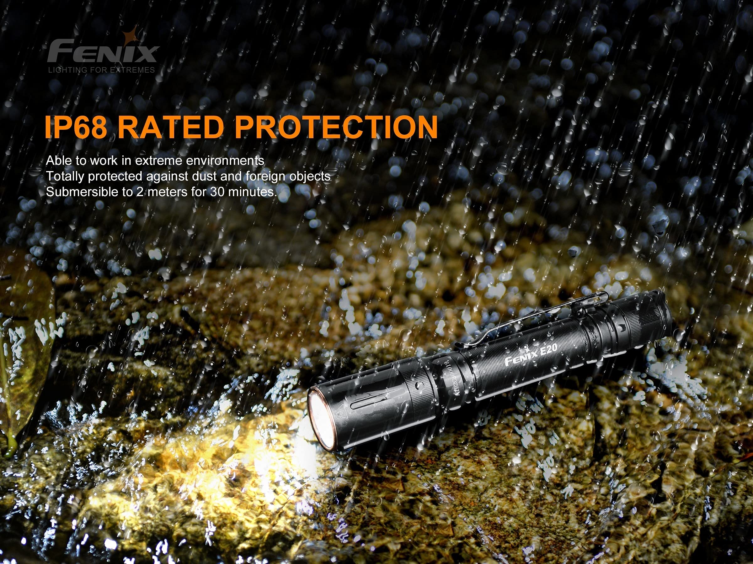 fenix Latarka zasilana E20 V2.0 AA, czarna