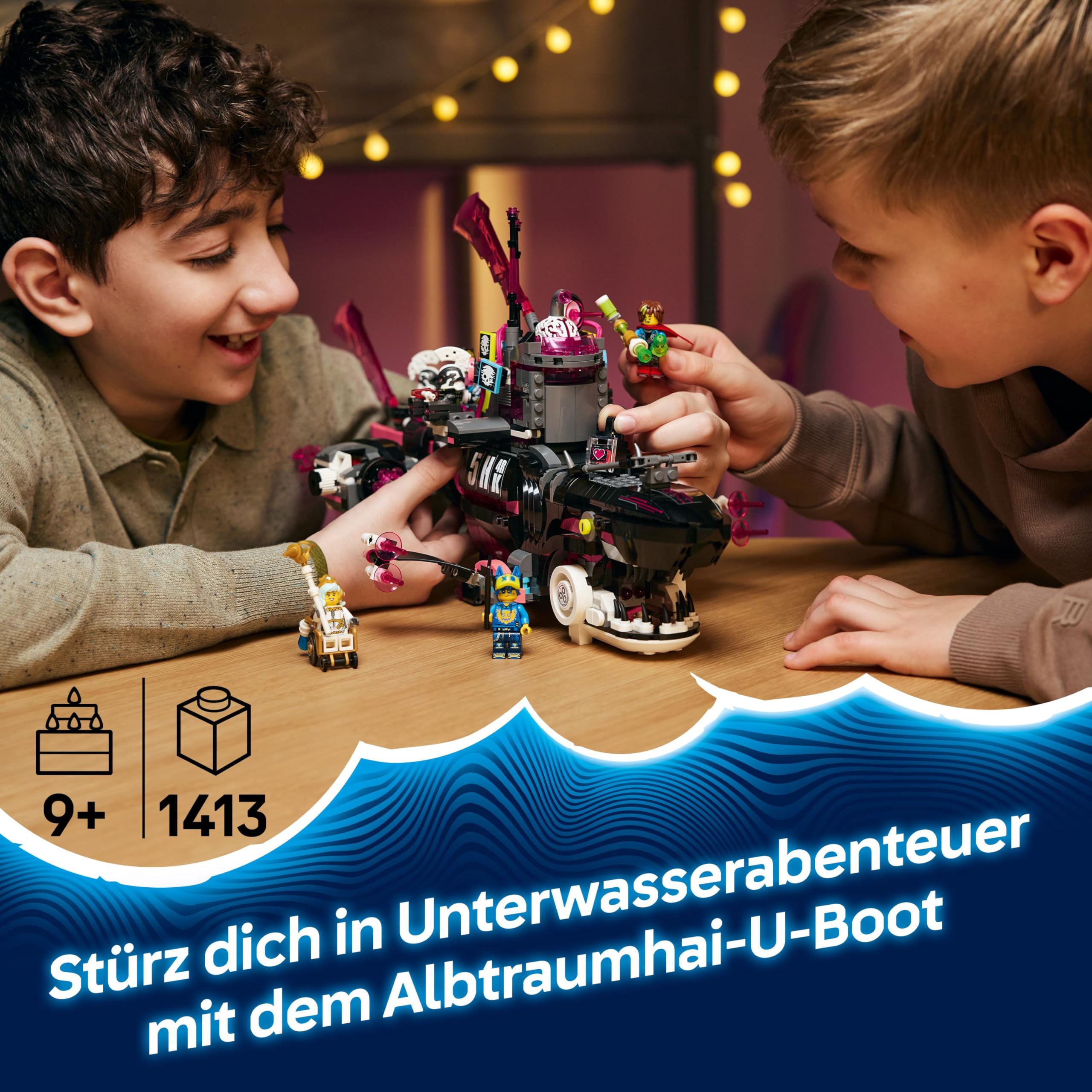 LEGO DREAMZzz Albtraumhai-U-Boot - Modulares Set mit 2 Baumöglichkeiten, 2 abnehmbaren Fluggeräten und 5 Minifiguren, inkl. Mateo und Astrid - Geschenk für Mädchen und Jungen ab 9 Jahren - 71500