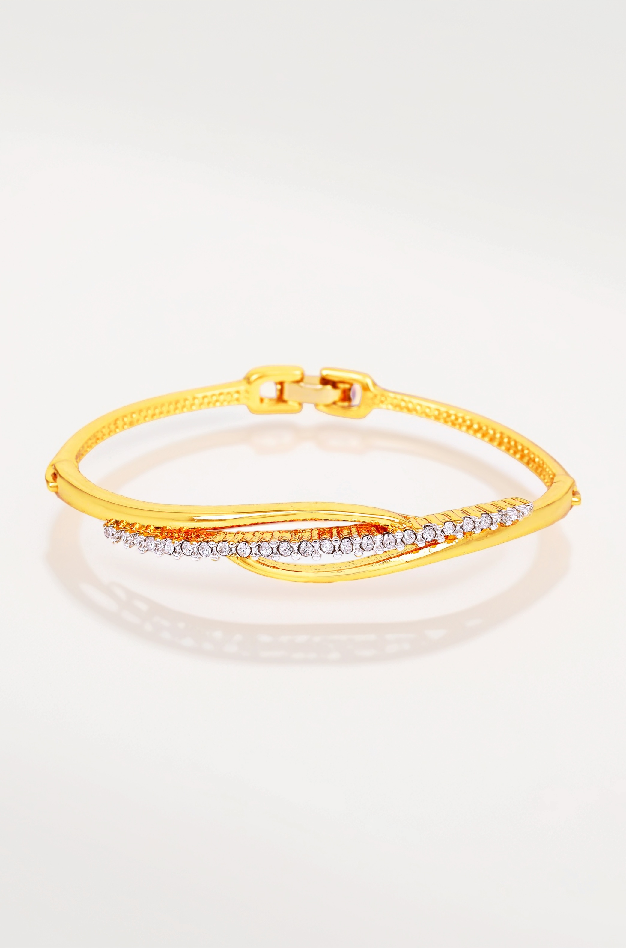 Estele Fancy Designer Bracelets for Women