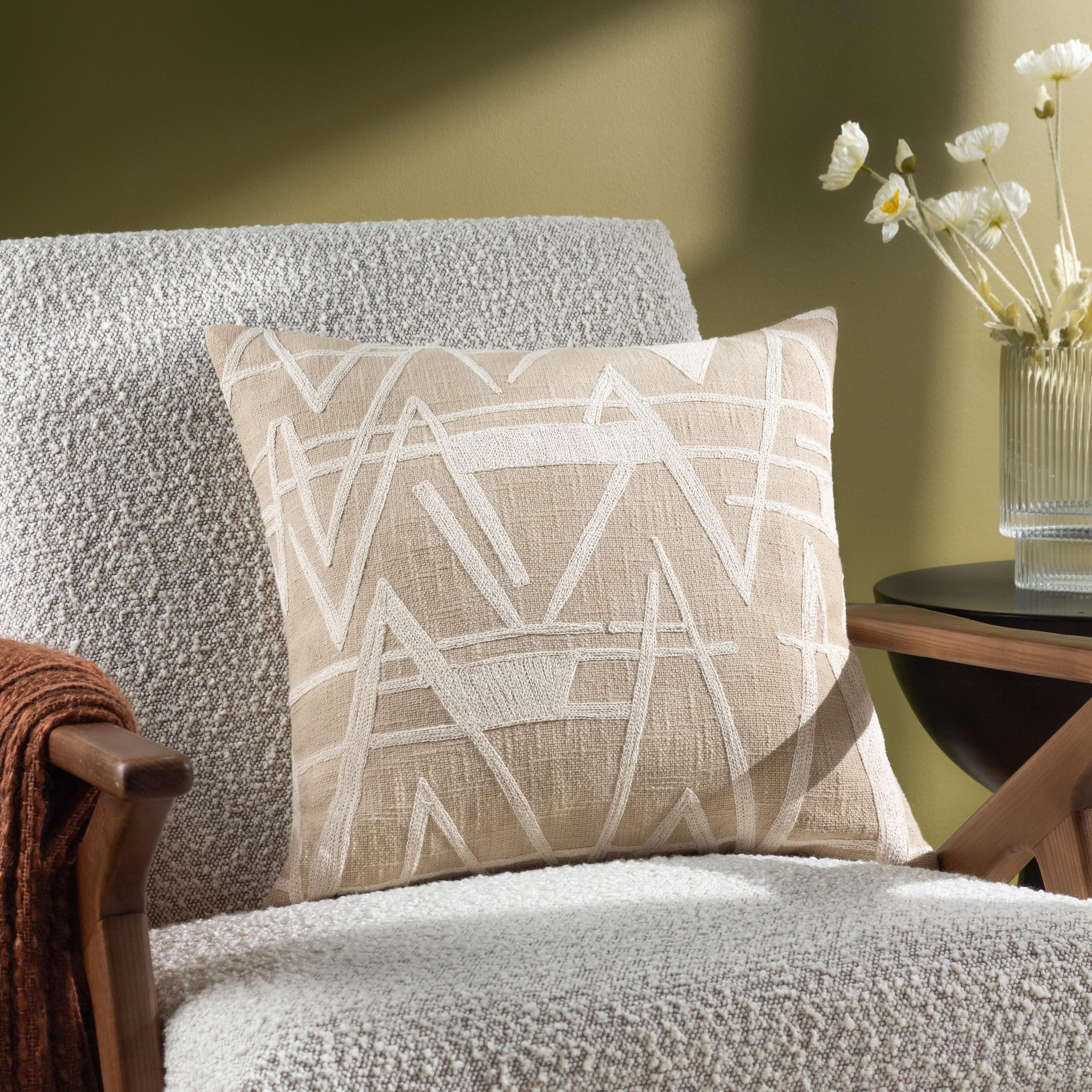 Coussin rembourré Hoem Vannes grand confort en coton brodé durable
