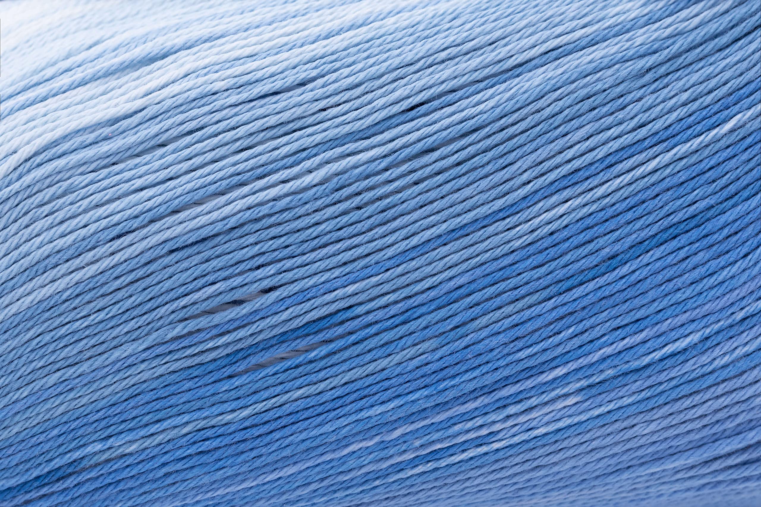 Gründl Yarn, Cotton, Light Blue-Medium Blue-Dark Blue, ca. 260 m - Image 2