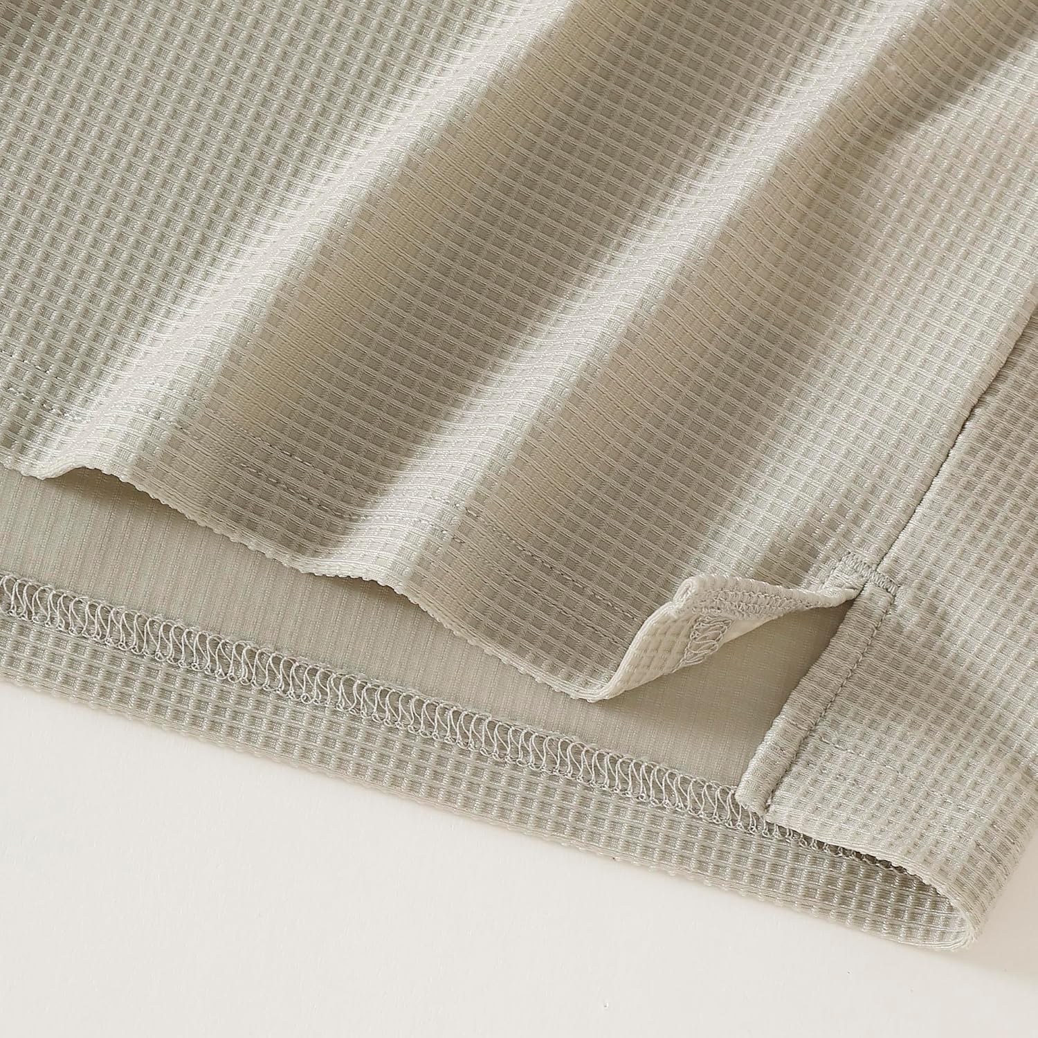 Mens Golf Shirt Short Sleeve Moisture Wicking Performance Solid Casual Collared Golf Polo Shirts for Men - Image 6