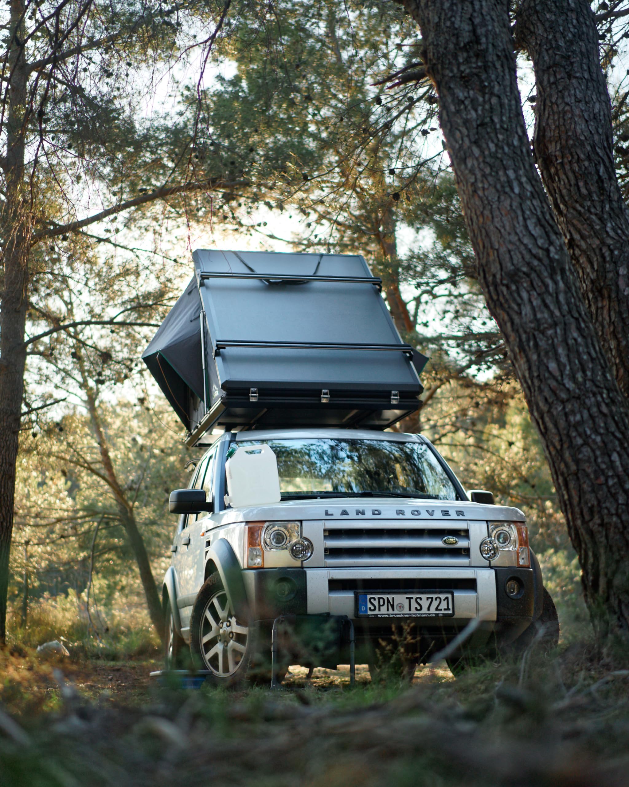 GEAR ROCK Revelstoke Dachzelt I 2-Personen Autodachzelt I Hartschale I 4-Jahreszeiten Ausstattung I Aluminium Campingzelt mit Dachträger Sport & Freizeit