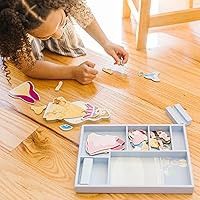 Vista 5 de Melissa & Doug Disney Belle - Juego de muñecas magnéticas de madera para disfrazarse (más de 30 piezas)