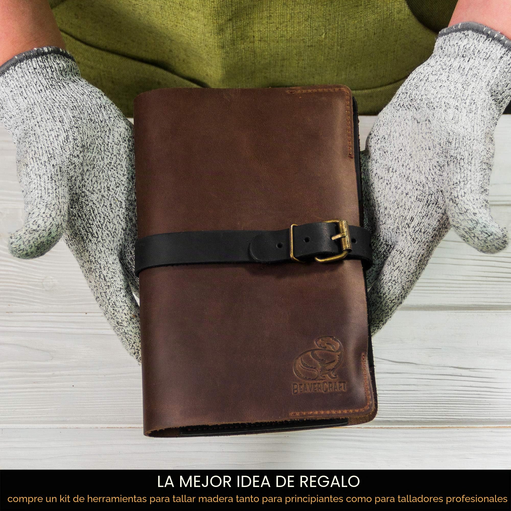 BeaverCraft, Juego de Herramientas de Tallado de Madera de Lujo S19x, Juego de Cuchillos para Tallar Madera con Afilador de Cuero y un Compuesto para Pulir en una Bolsa de Herramientas de Cuero
