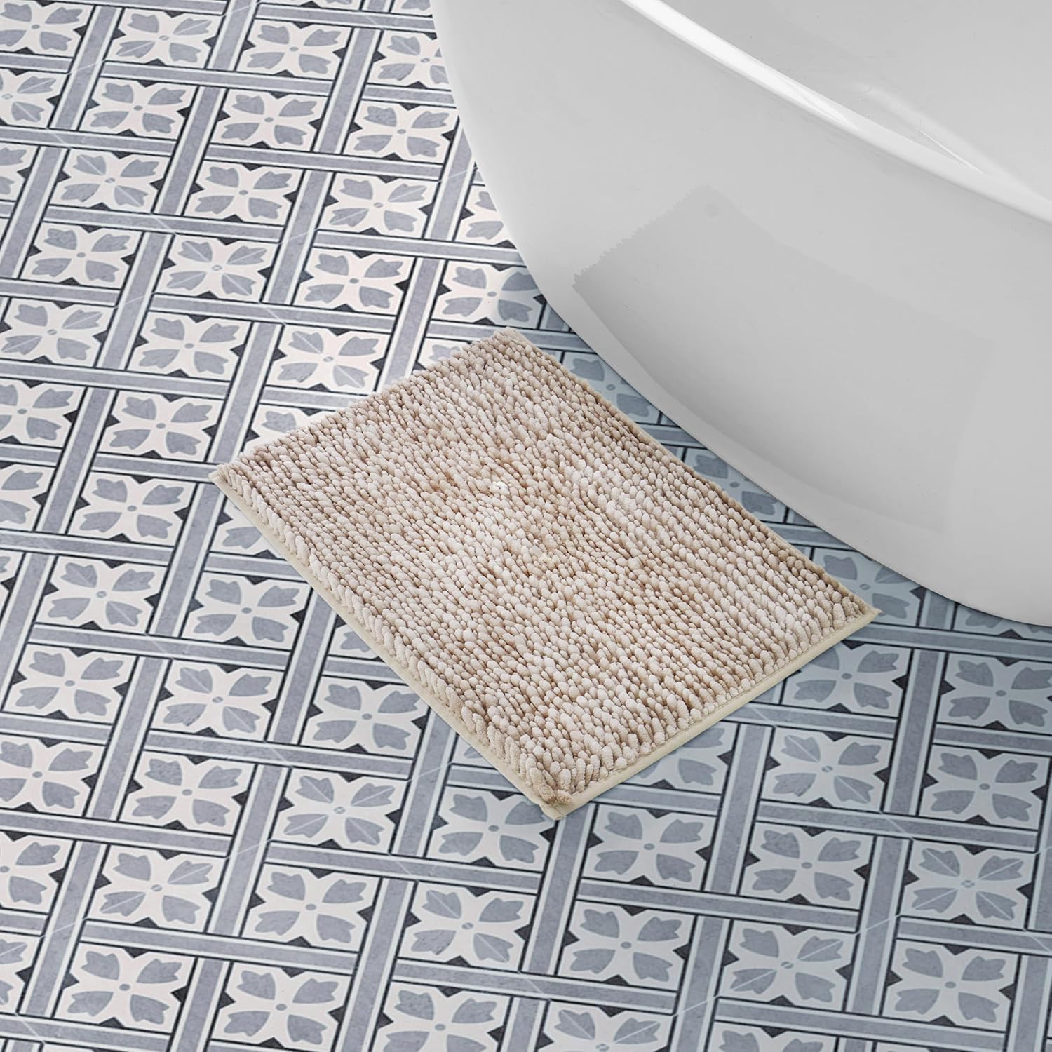 Laura Ashley Butter Chenille 17" x 24" Bath Mat, Linen Linen 2' x 1'5" (Rectangular)