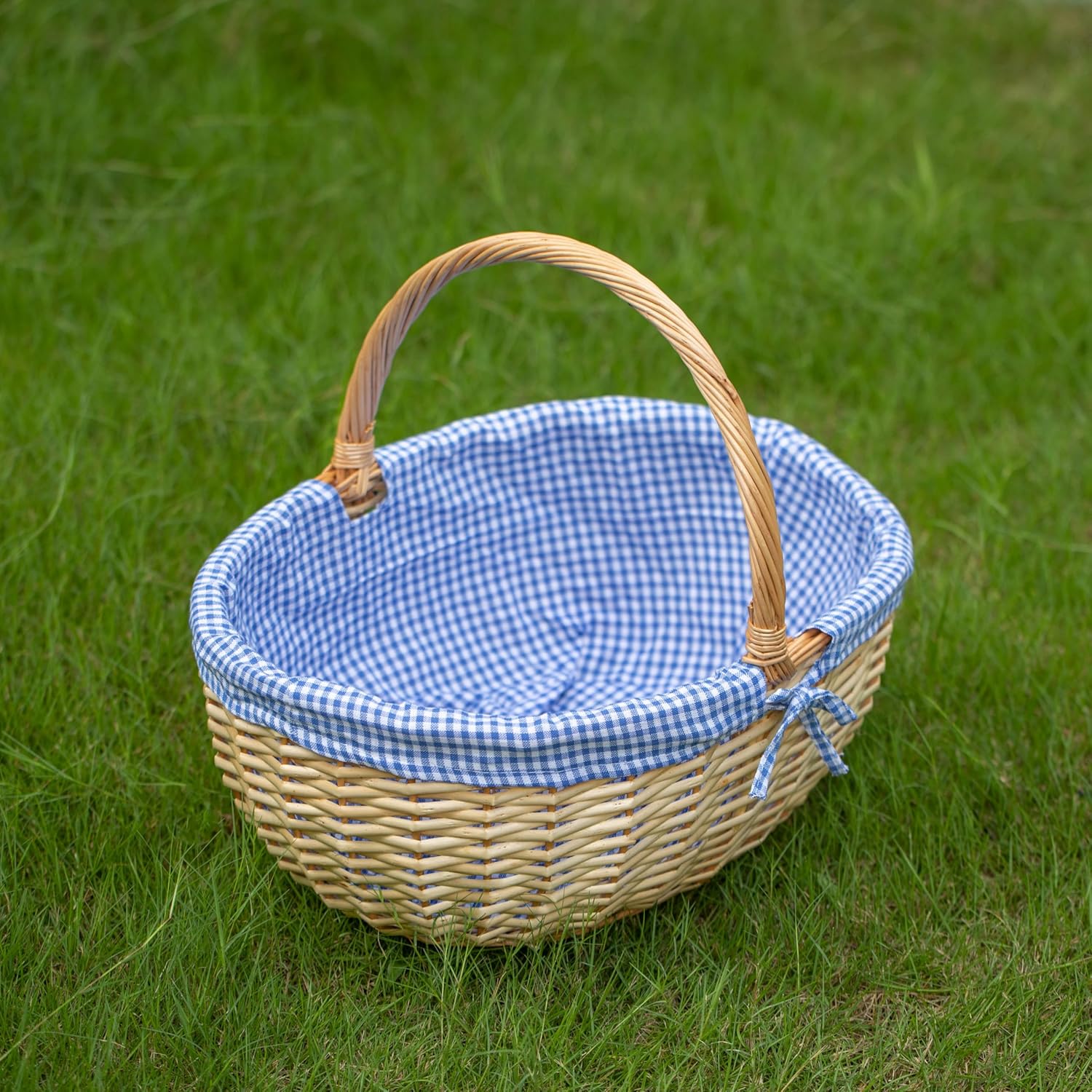 Wickerwise Picnic Basket with Handle and Washable Plaid Liner - Ideal for Outdoor Adventures, Photoshoots and Home Décor - Gift Basket for Weddings and Holidays Like Halloween, XL