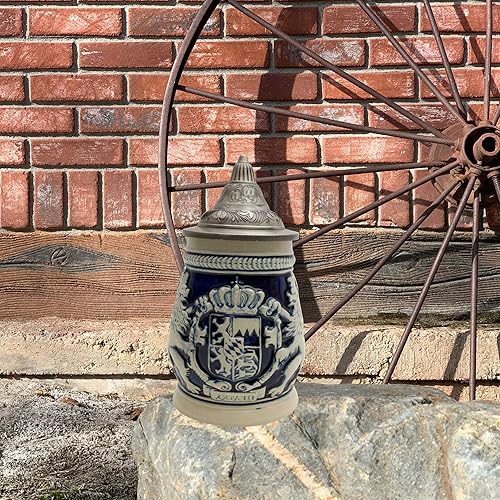 Miniatura 2 de 0,65 litros | OktoberfestHaus Regalos alemanes para hombres pintados a mano Stein Bayern Escudo de armas con tapa de metal Jarras de Cerveza y Jarra