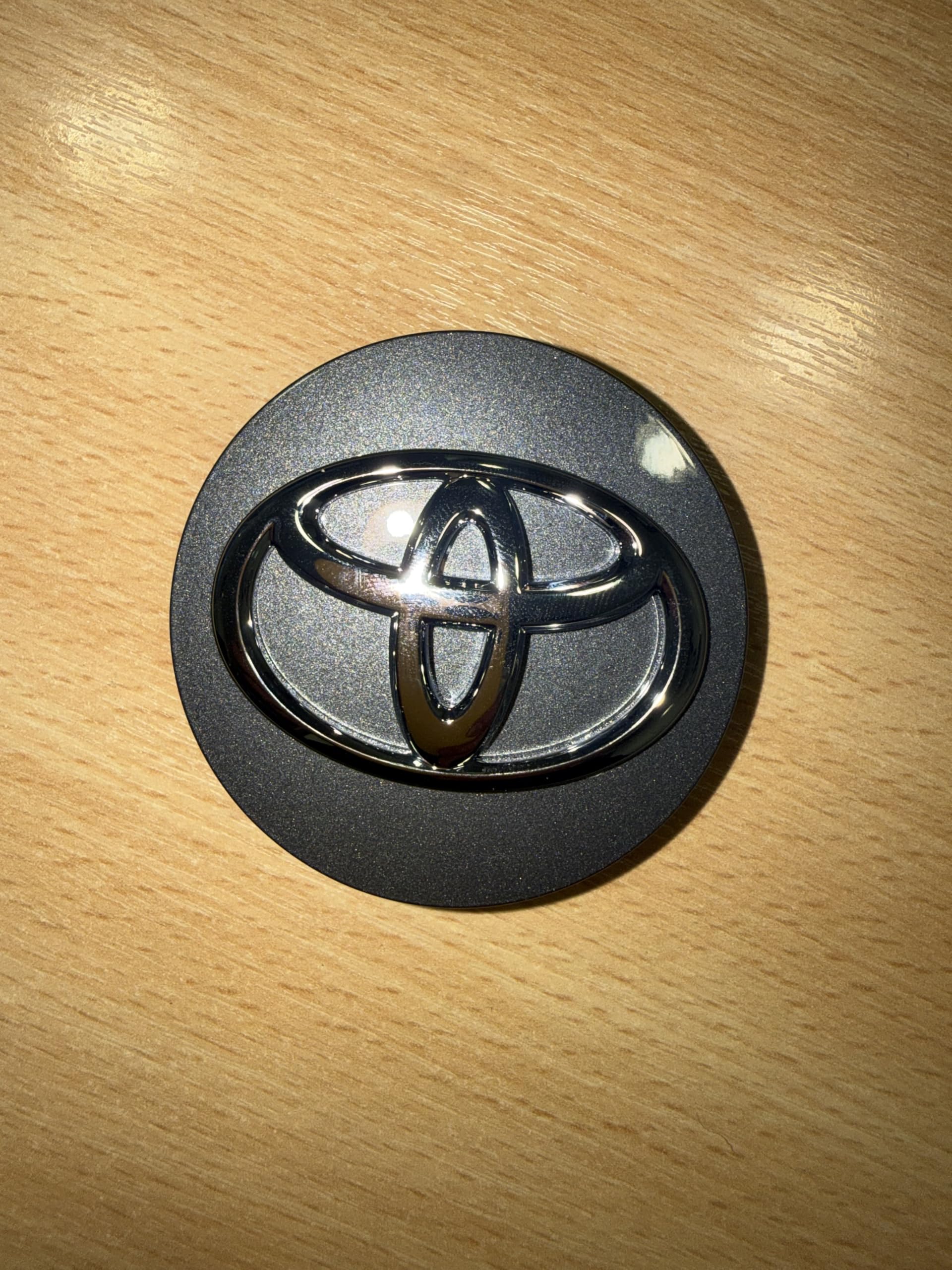 Genuine Toyota Auris,Avensis,Verso Graphite Alloy Wheel Centre Cap 42603-YY210