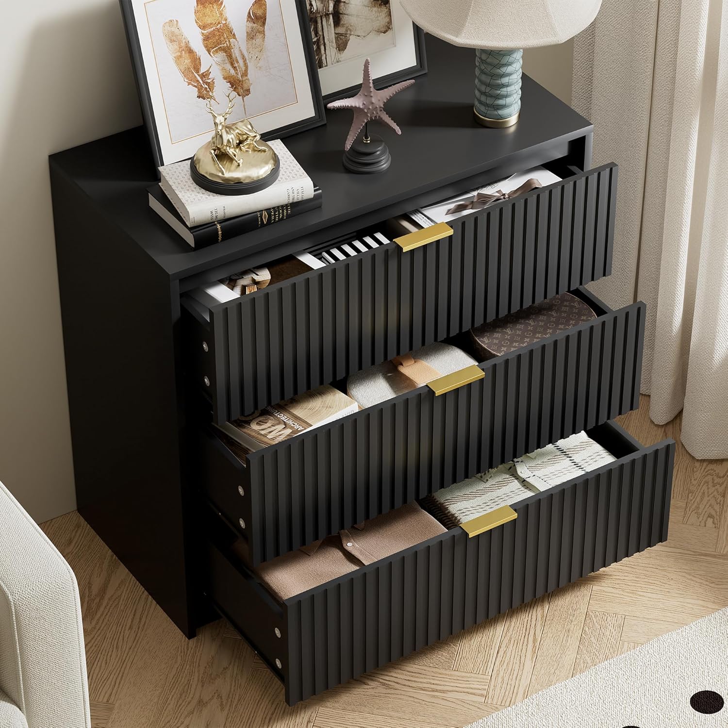 Black Dresser for Bedroom, Modern Dresser with 3 Drawers and Smooth Slides, Wide Chest of Drawers with Golden Handles for Bedroom, Living Room, Closet, 15.7" D x 31.5" W x 29.6" H Black 3 Drawers