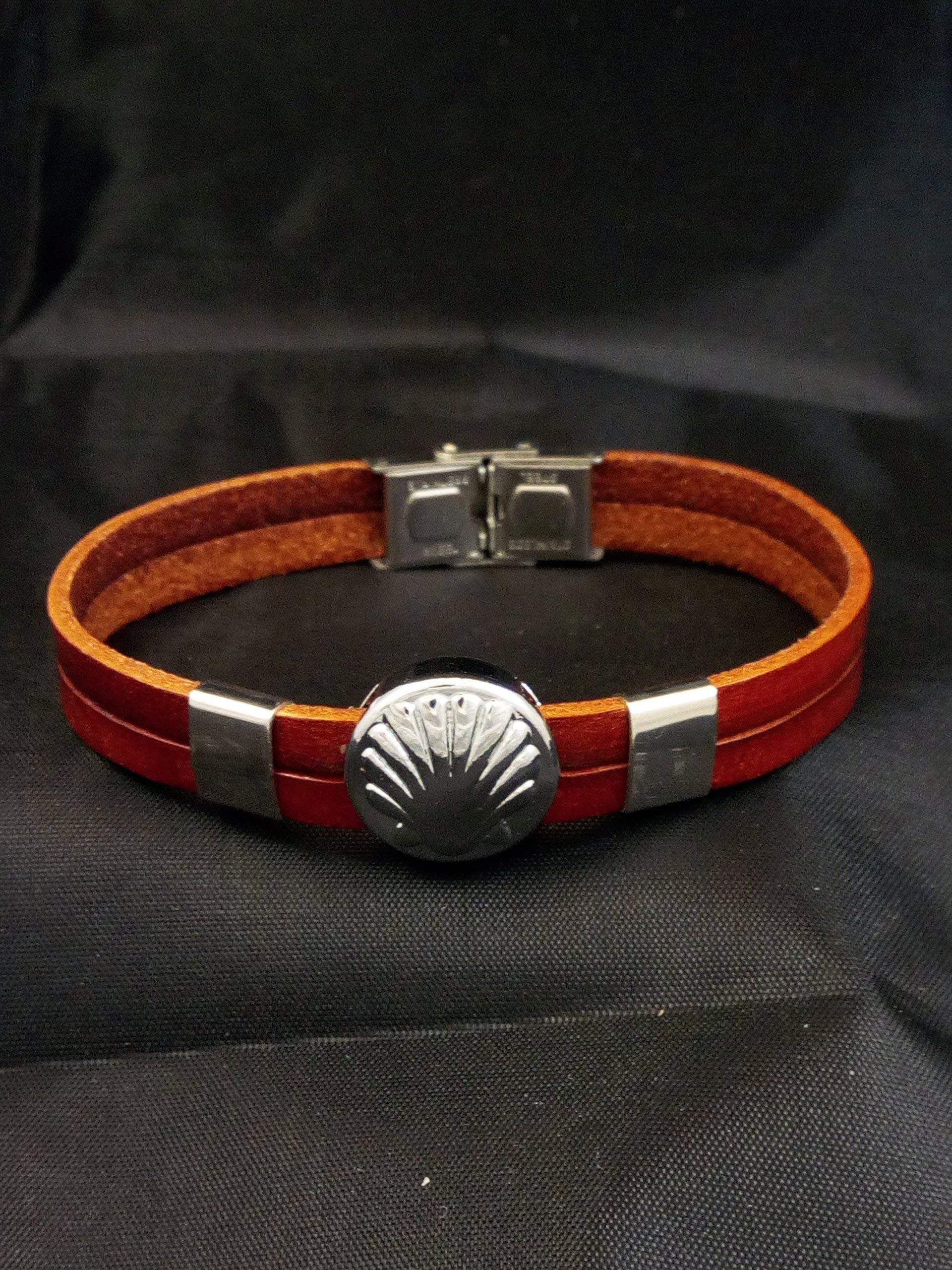 Pulsera de Cuero, Concha del Camino de Santiago, ajustable