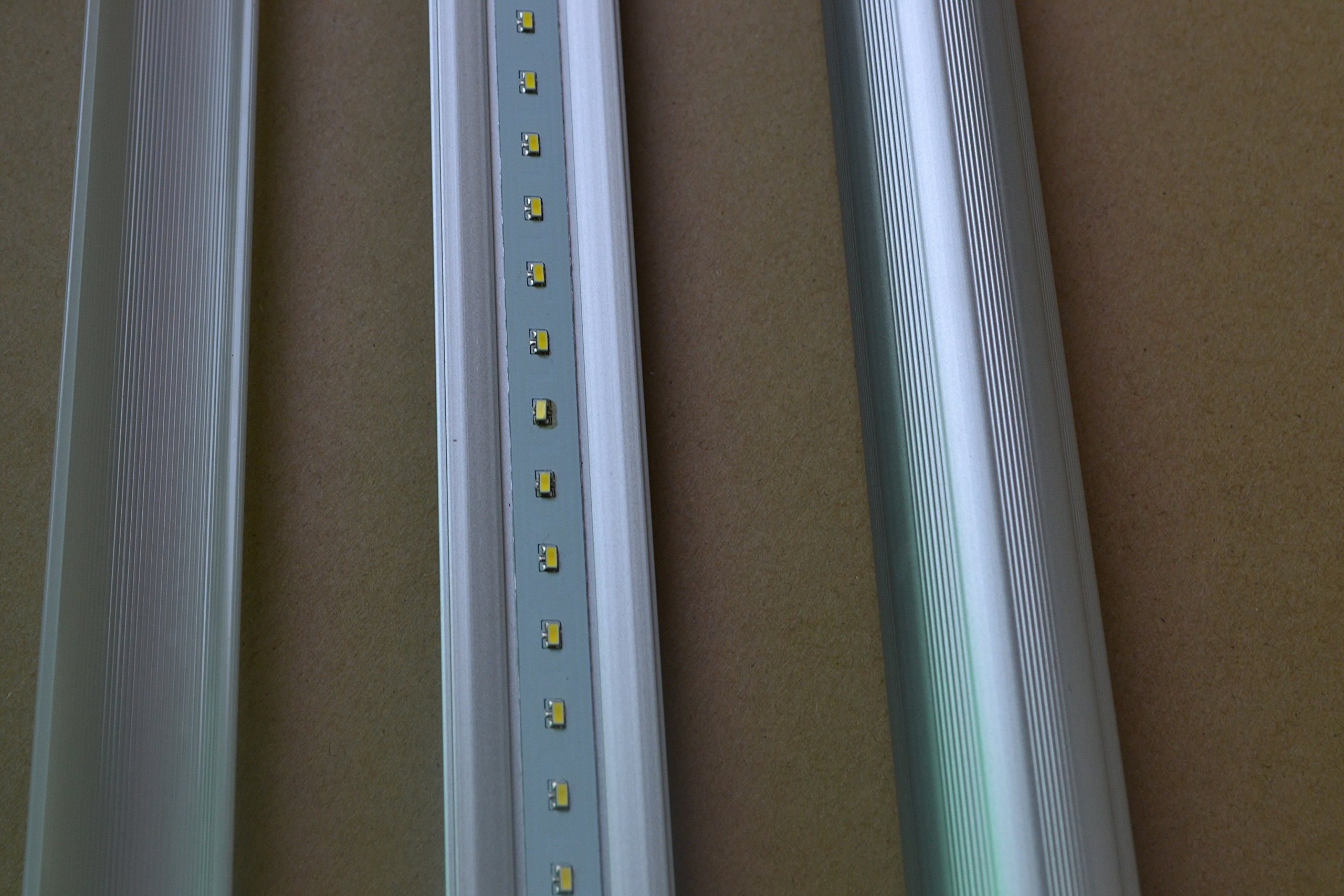 Amazon.co.jp: LED蛍光灯 40W形直管LED【無騒音・無輻射・ちらつきなし