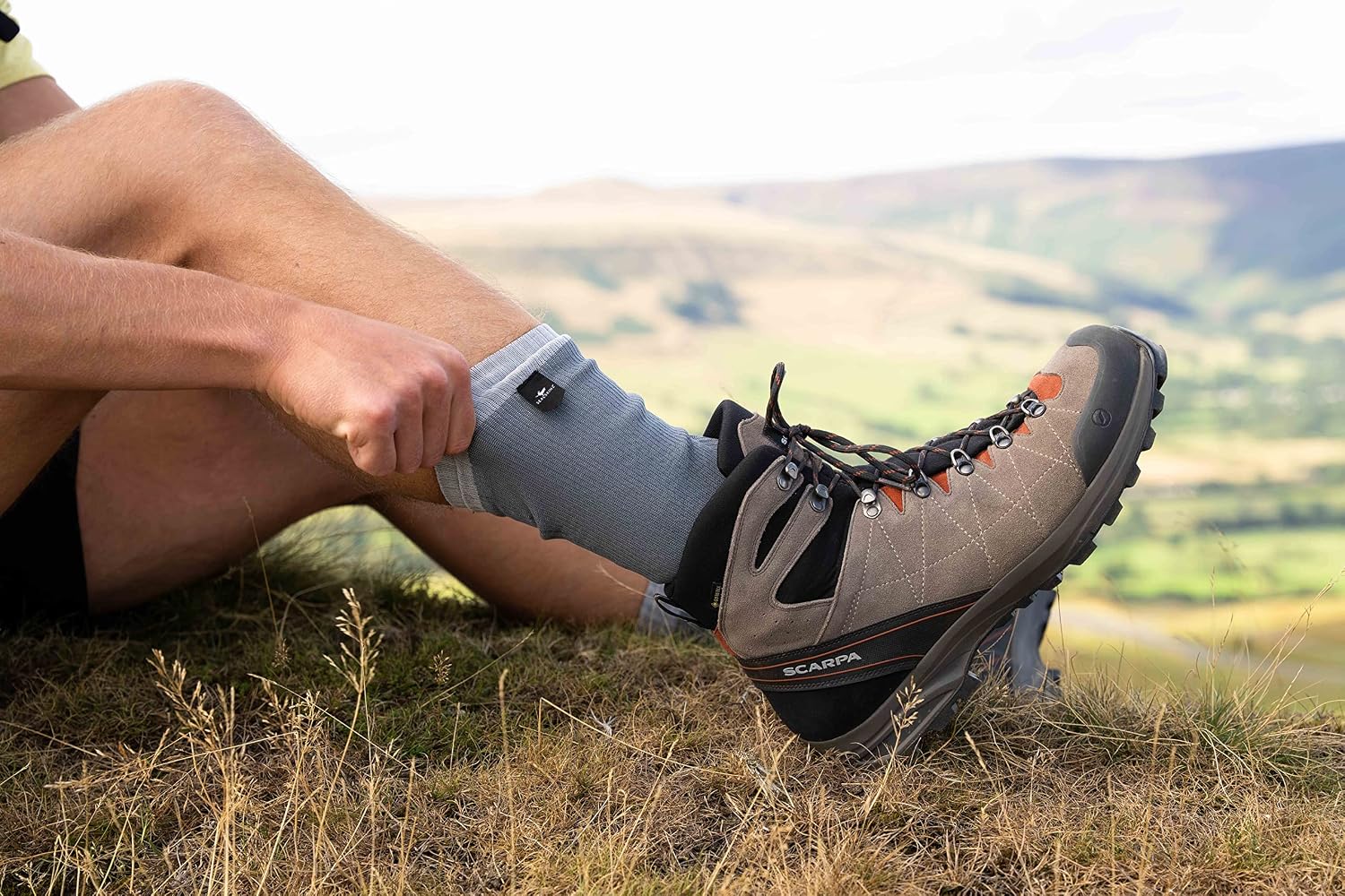 SEALSKINZ Wiveton Waterproof Warm Weather Mid Length Sock