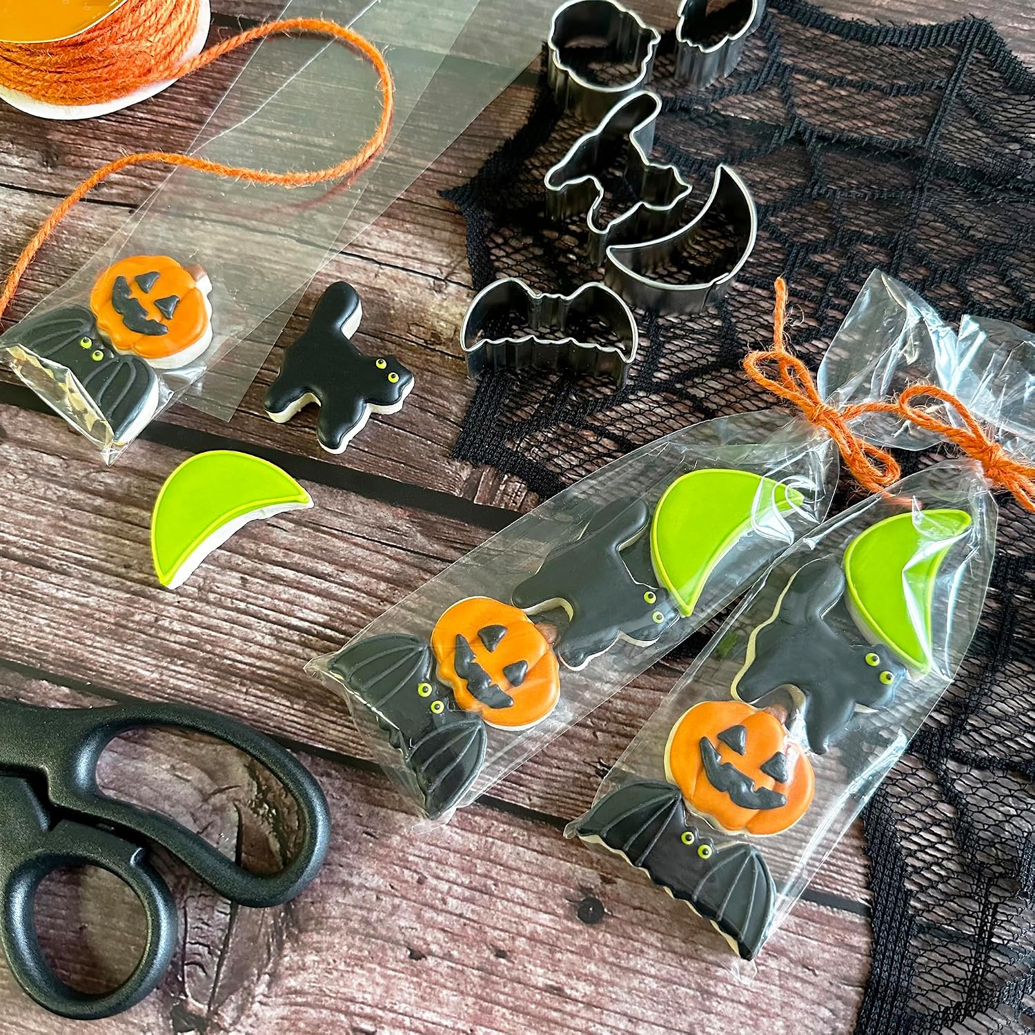 R&M Mini Halloween Cookie Cutters 1.5" - 1.75" - Bat, Pumpkin, Owl, Moon, Cat, Flying Witch - 6-Piece Set image 5