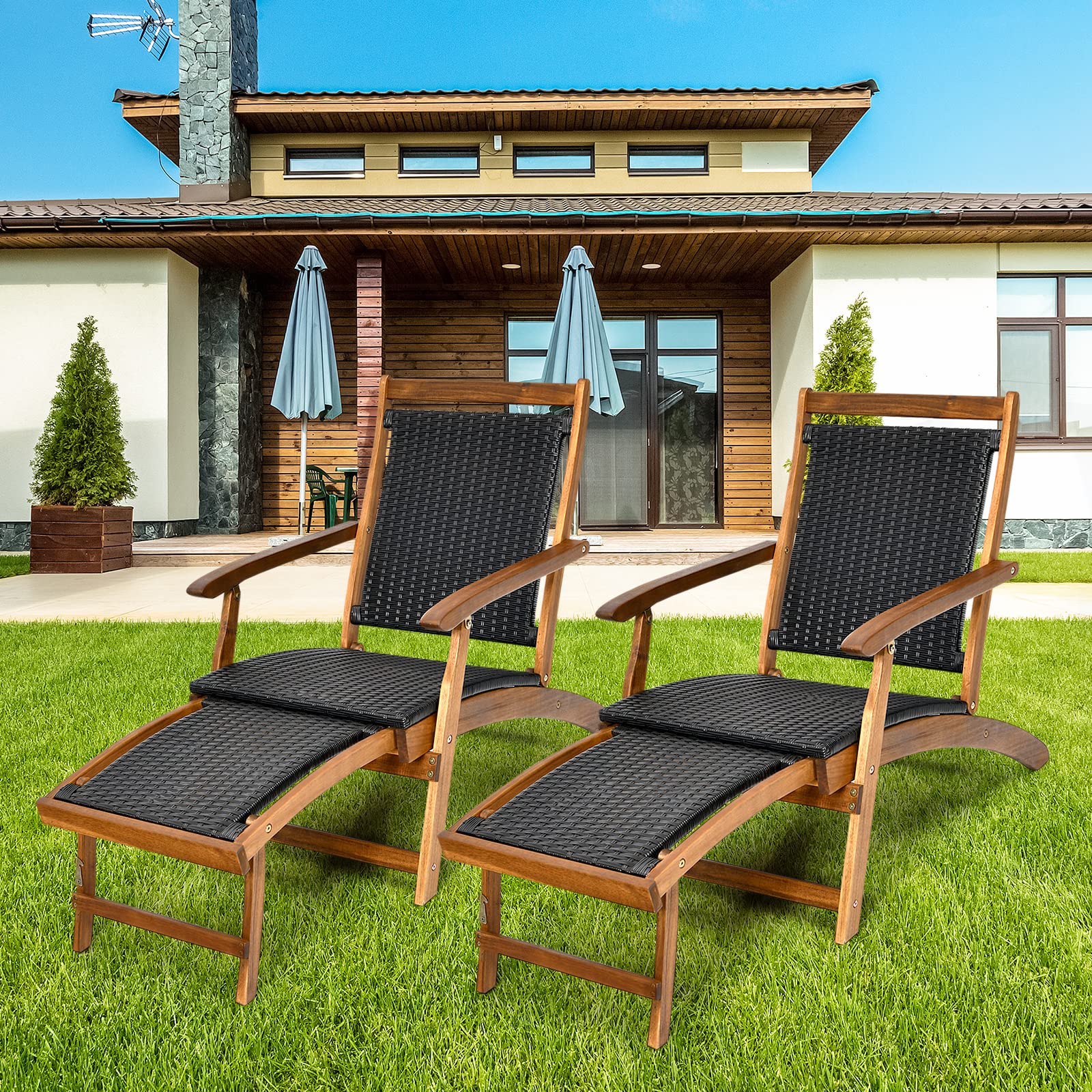 COSTWAY Patio Folding Rattan Lounge Chair Wooden Frame W/Retractable Footrest