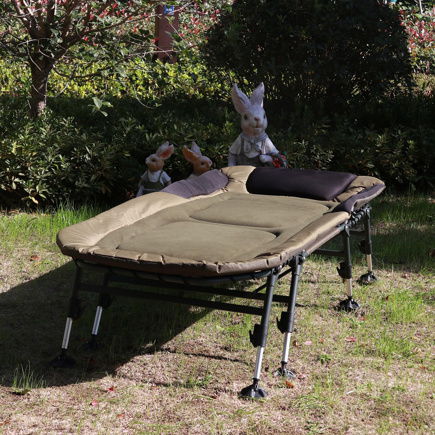 XL Camping Cot with Mattress for Adults 330Lbs, Strong Heavy Duty Military Bed for Outdoor with Carry Bag, Portable Wide Padded Reclining Lounger, Sleeping Cot for Camping, Hiking