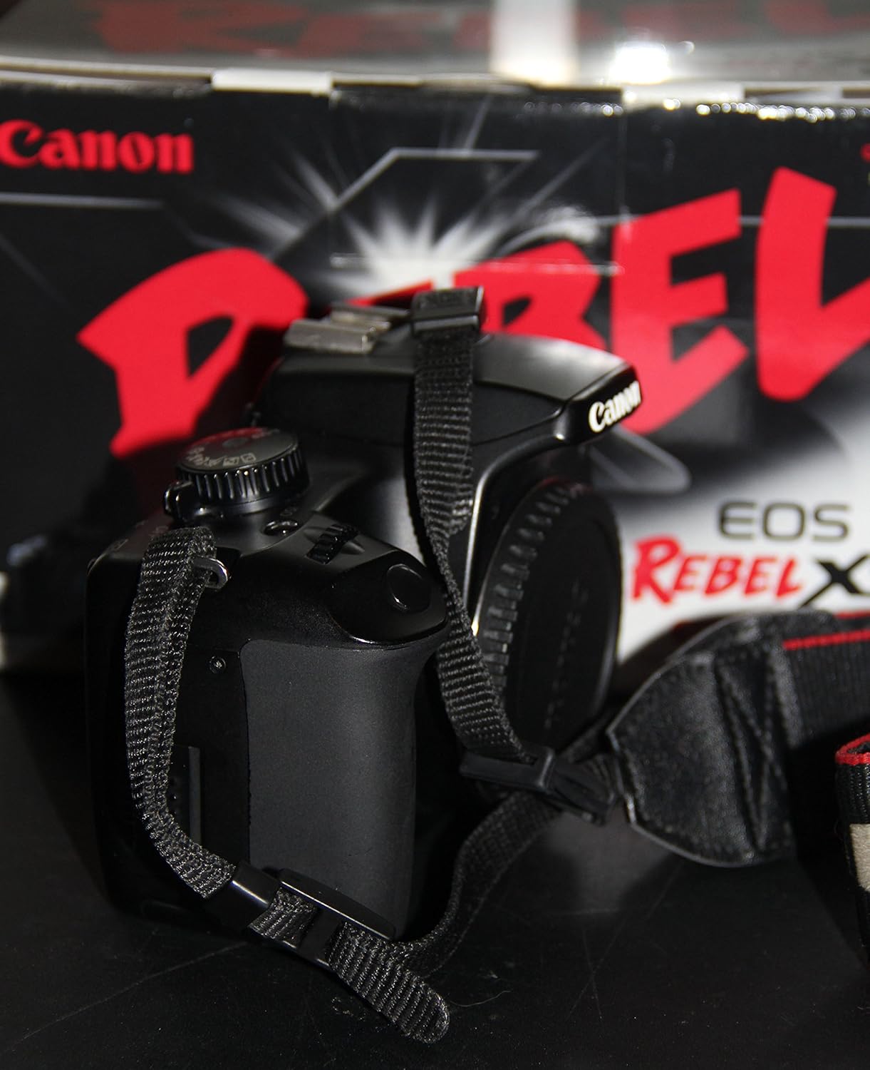 canon eos rebel xs 10 1 megapixel digital slr camera black body only