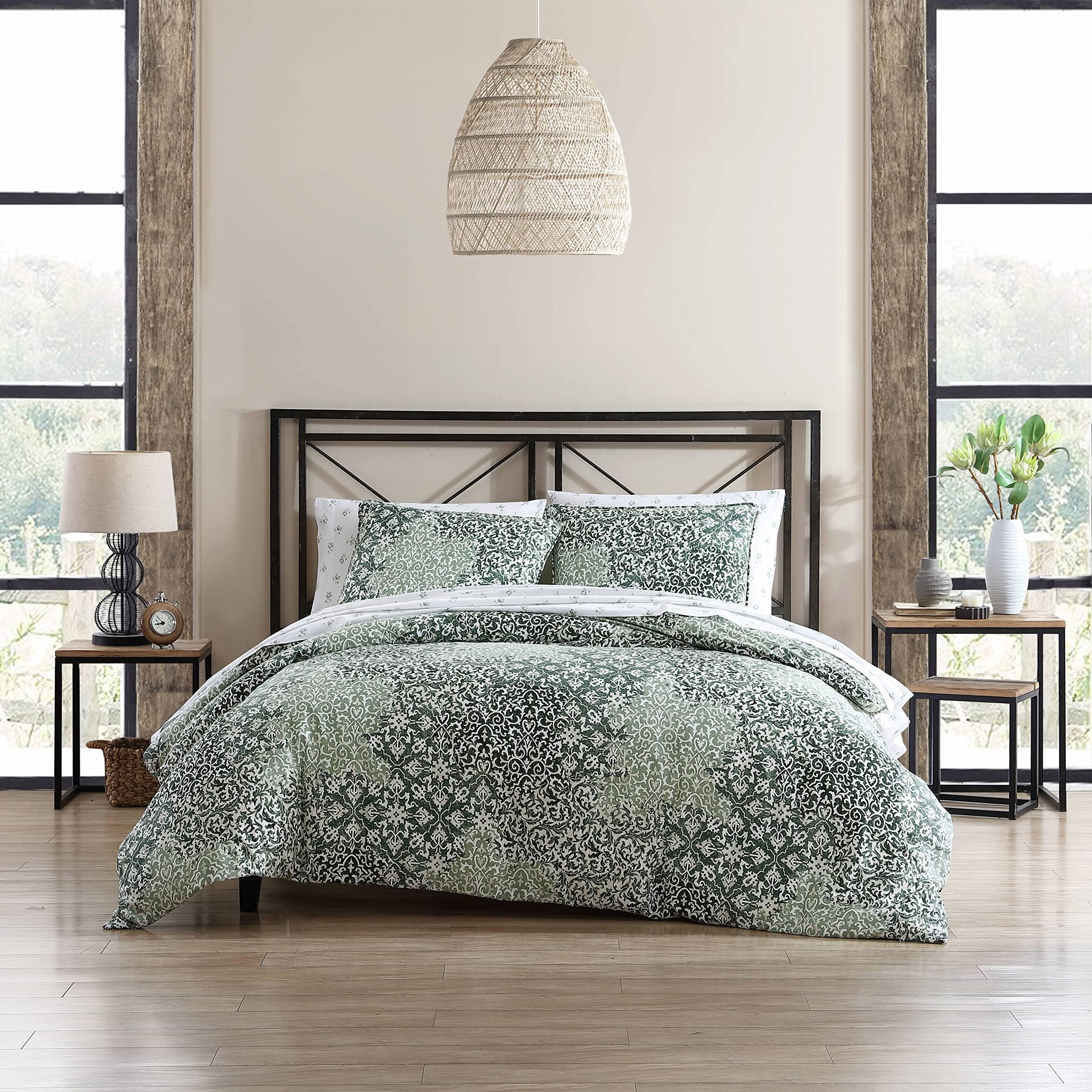 Stone CottageKing Comforter Set, Reversible Cotton Bedding with Matching Shams, All Season Home Decor (Abingdon Dark Green, King)