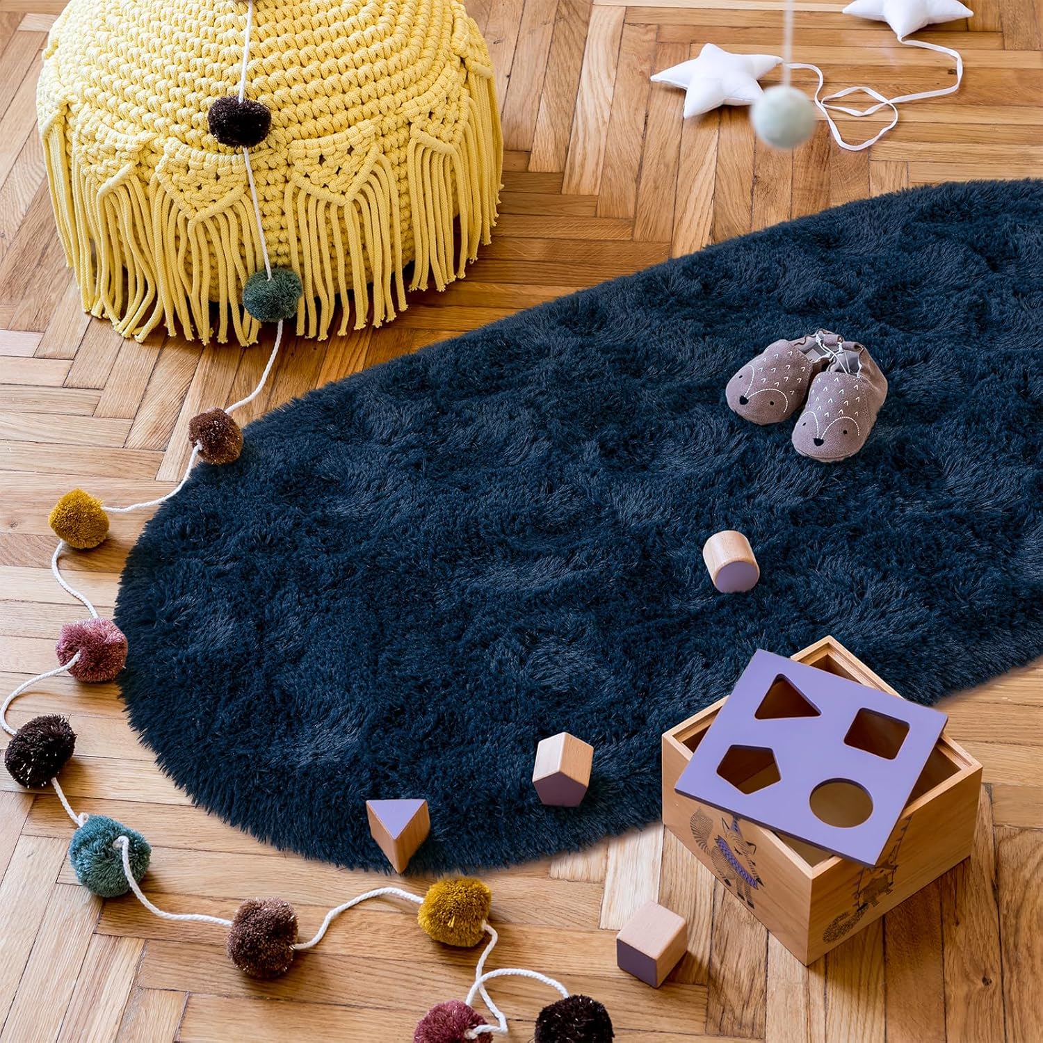Goideal Fluffy Bedroom Rug, Small Oval Area Rugs, Navy Blue Shag Bedside Carpet for Kids Room Nursery Dorm Cute Fuzzy Indoor Decor for Boy and Girl, 2.6 x 5.3 Feet