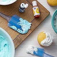 Vista 4 de Set de Espátula de silicona WiltonEasy Flex de 3piezas, Paquete de 2, Azul