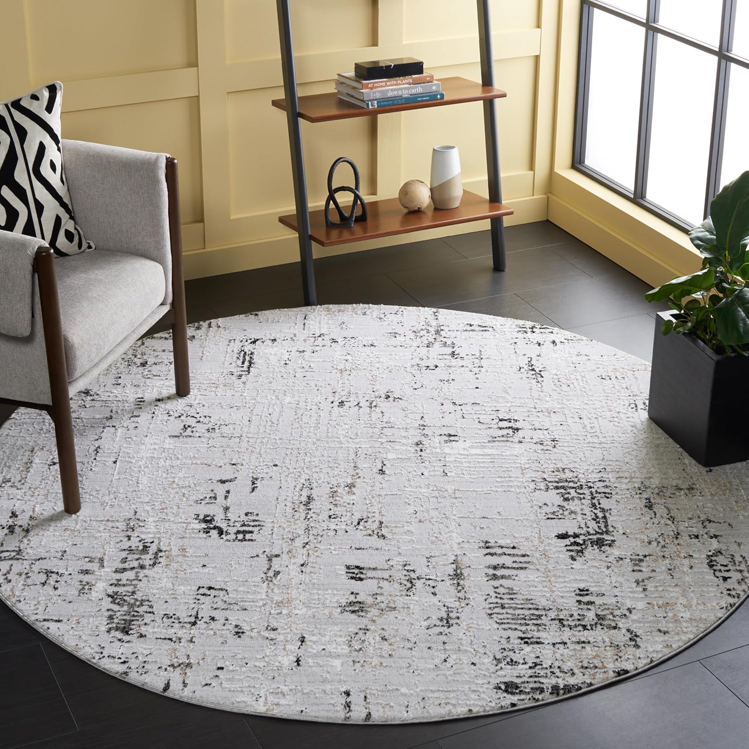 SAFAVIEH Parker Collection Area Rug - 6'7" Round, Light Grey & Black, Viscose, Modern Design, Ideal for The Living Room, Bedroom, Dining Room (PRK100G-7R)