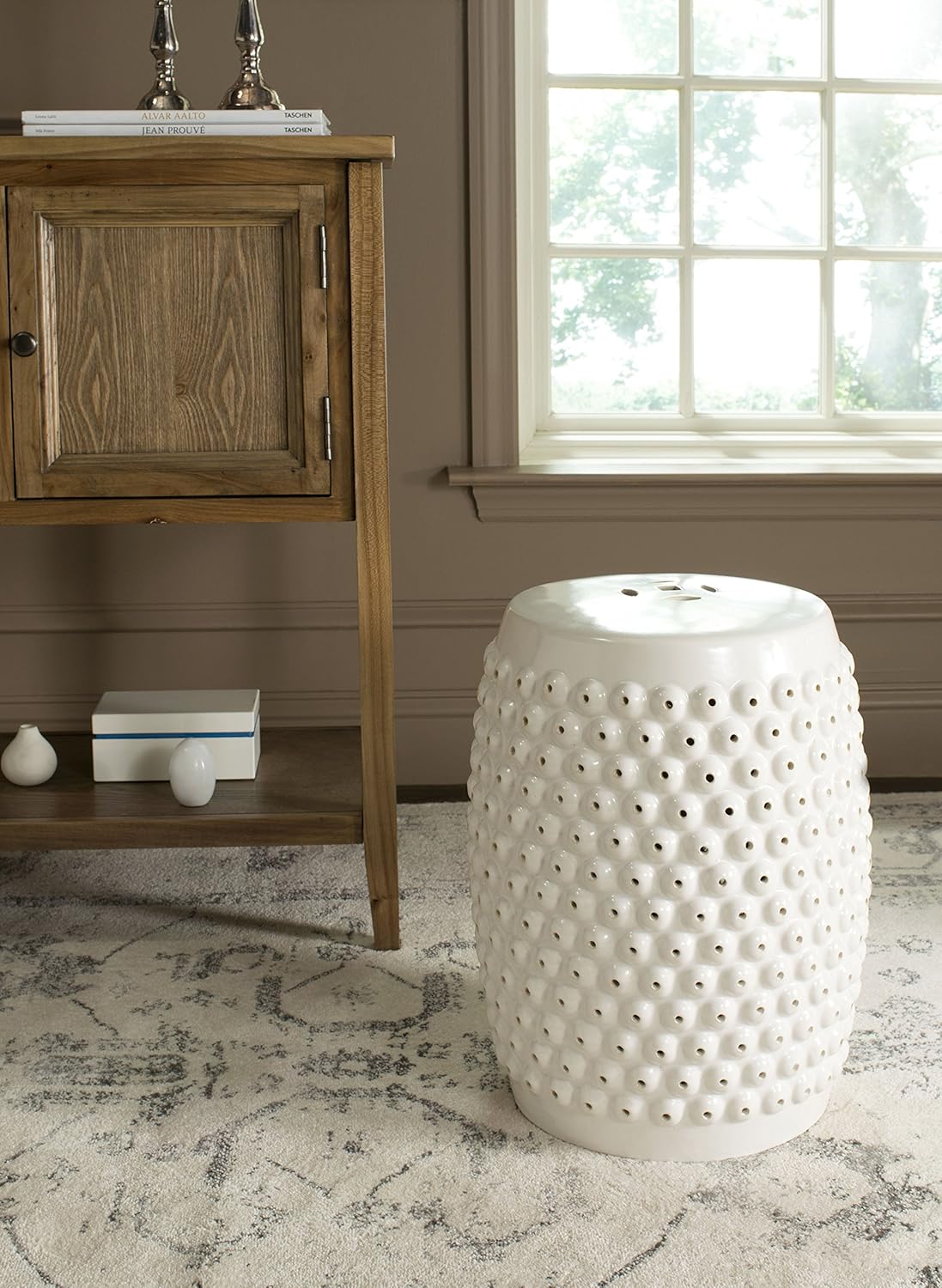 Safavieh Castle Gardens Collection Stella Nail Head White Glazed Ceramic Garden Stool