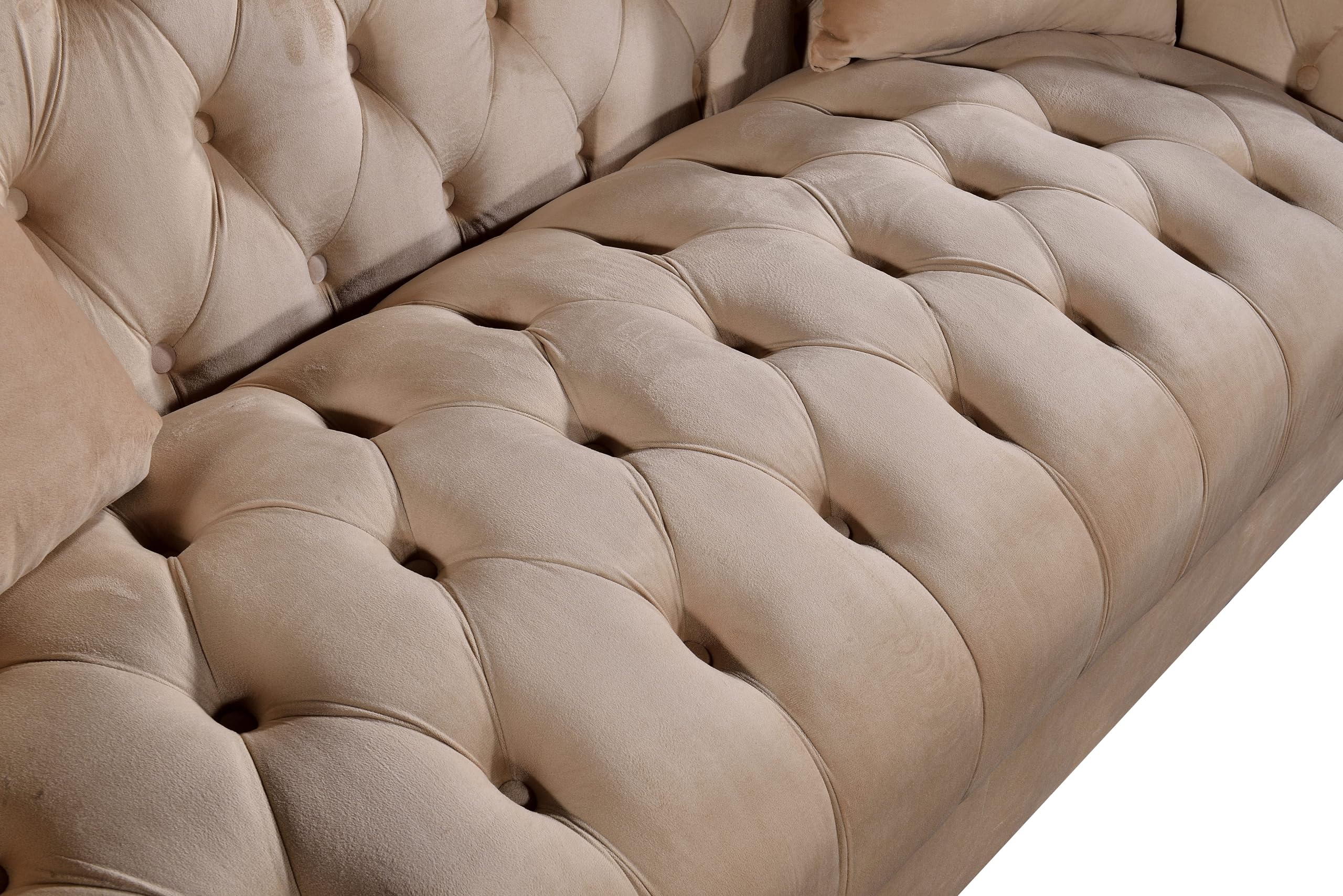 Generico Divano Chesterfield Italiano in Velluto Beige 3 Posti – Elegante, Confortevole e Design Moderno per Salotto
