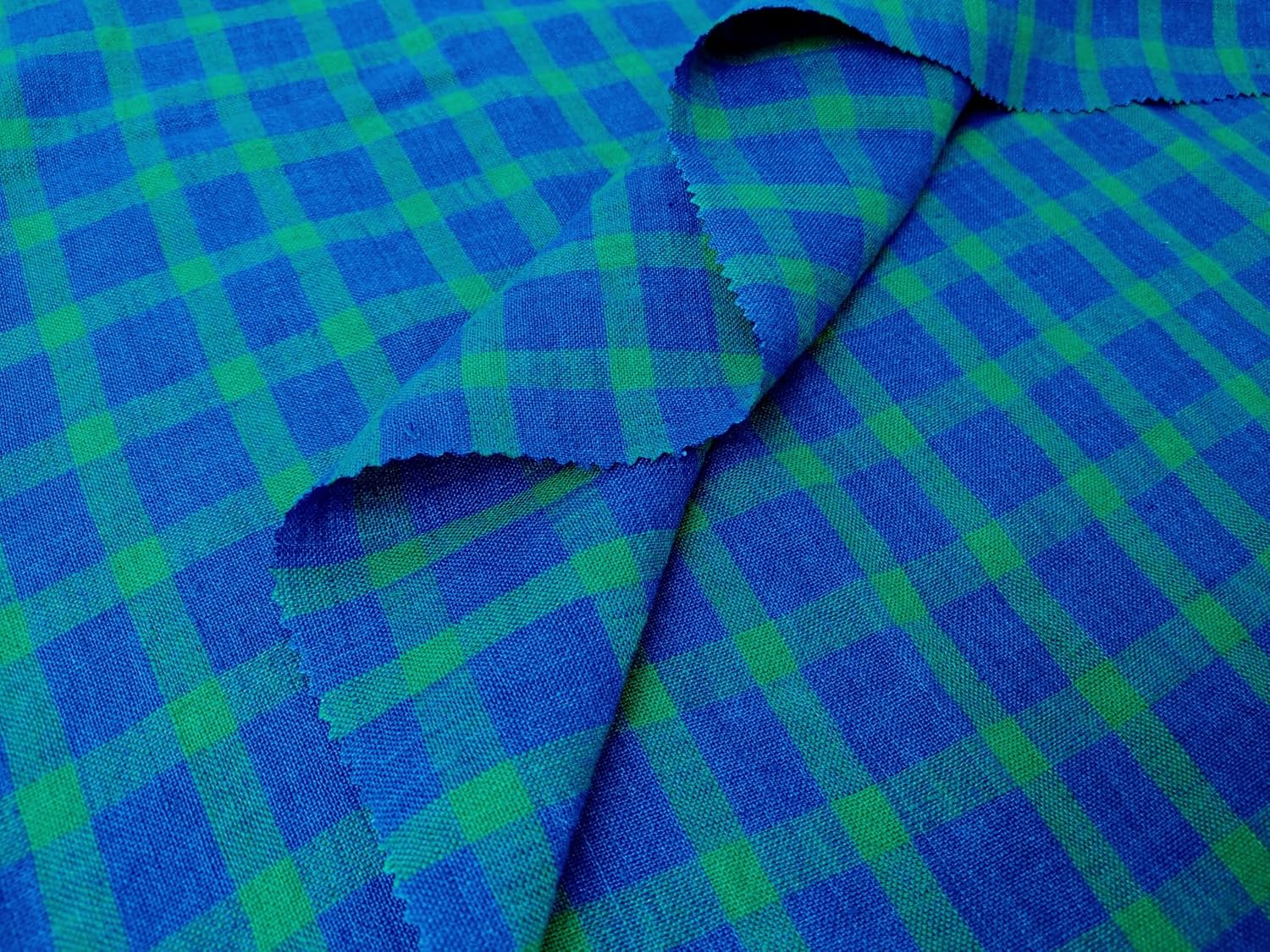 100% Linen Blue-Green Gingham Check Fabric – Vintage Delave Dyed 7567 Blue