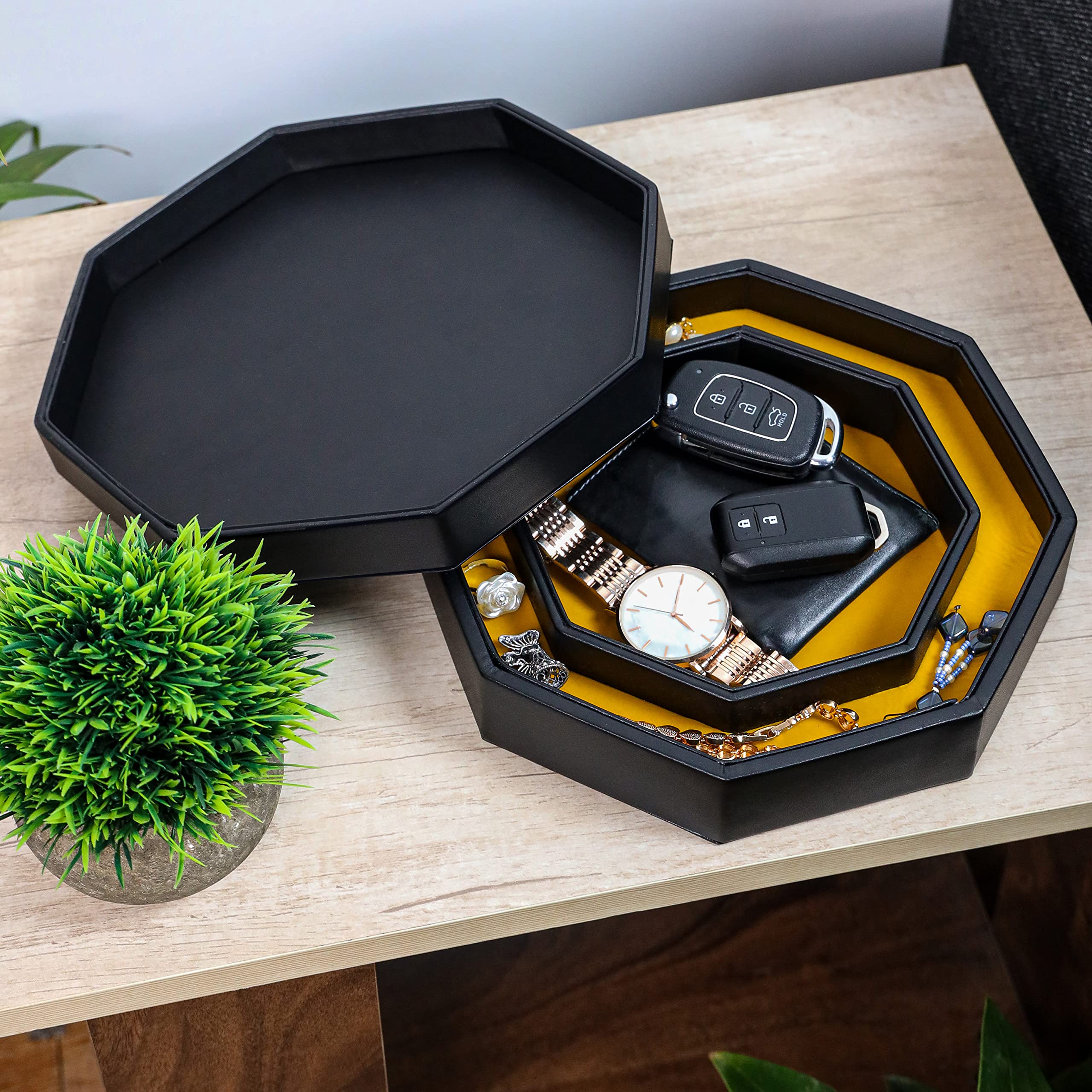 Belle Vous Bandeja Dados Cuero Ecológico Negro Octágono con Terciopelo Amarillo - Tapete Dados con Tapa - para Juegos de rol, DND/D&D - Bandeja Vaciabolsillos para Joyas