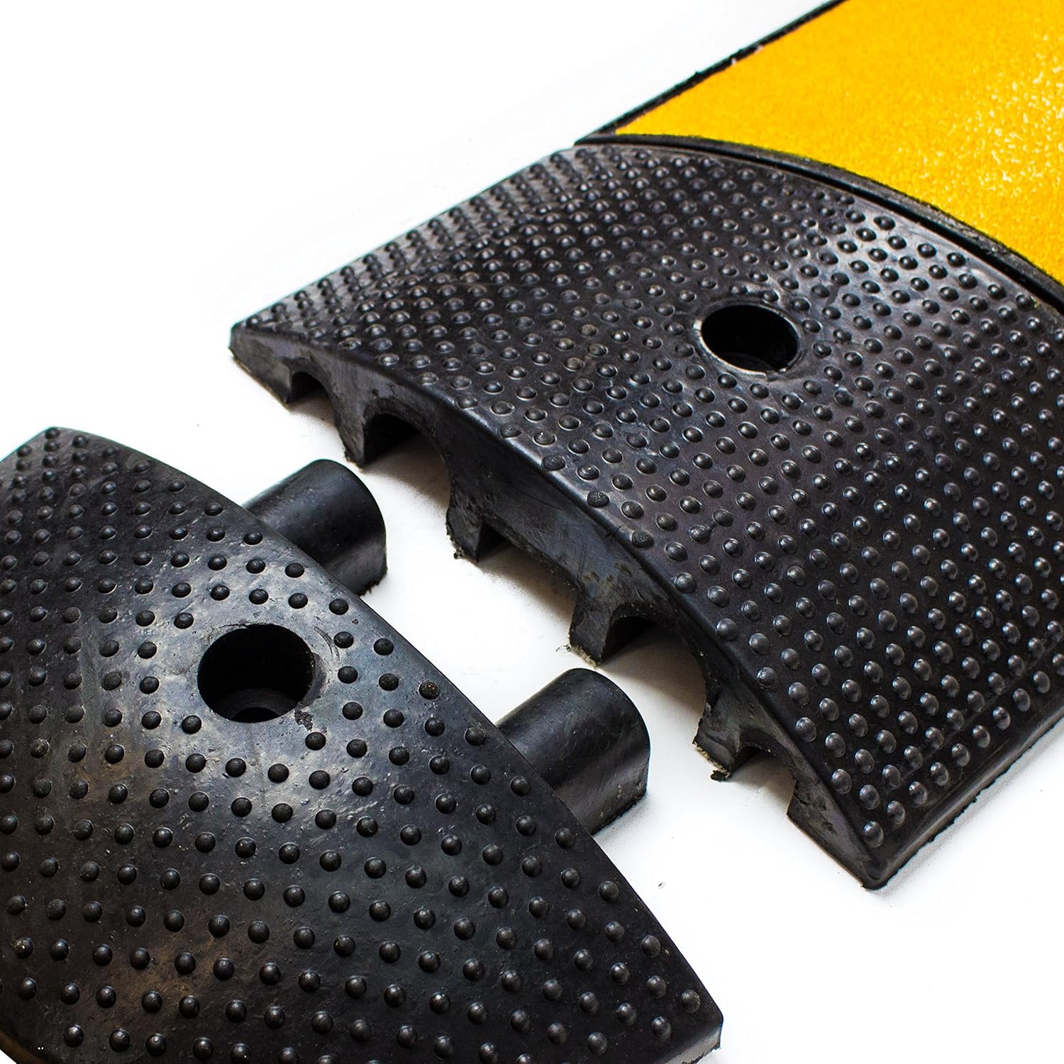 Prоmо 40% оƒƒ RK RK-SPBP6 Modular Rubber Speed Bump Hump (6 ft)