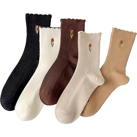 Aesthetic Ruffle Socks - A Granola Girl's Delight