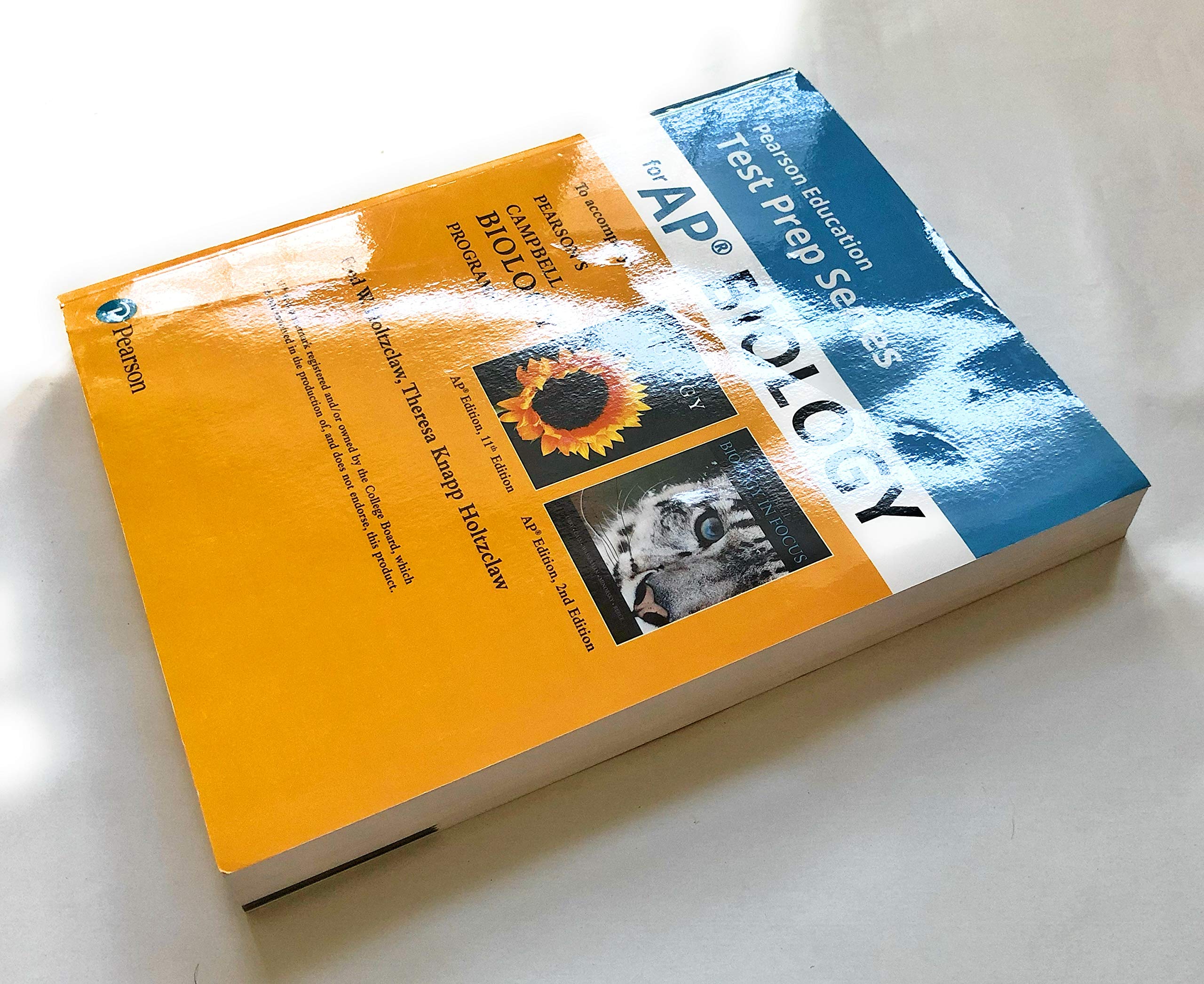 Preparing for the Biology AP Exam, Biology (School Edition) [Paperback] Urry, Lisa A; Cain, Michael L - PT02