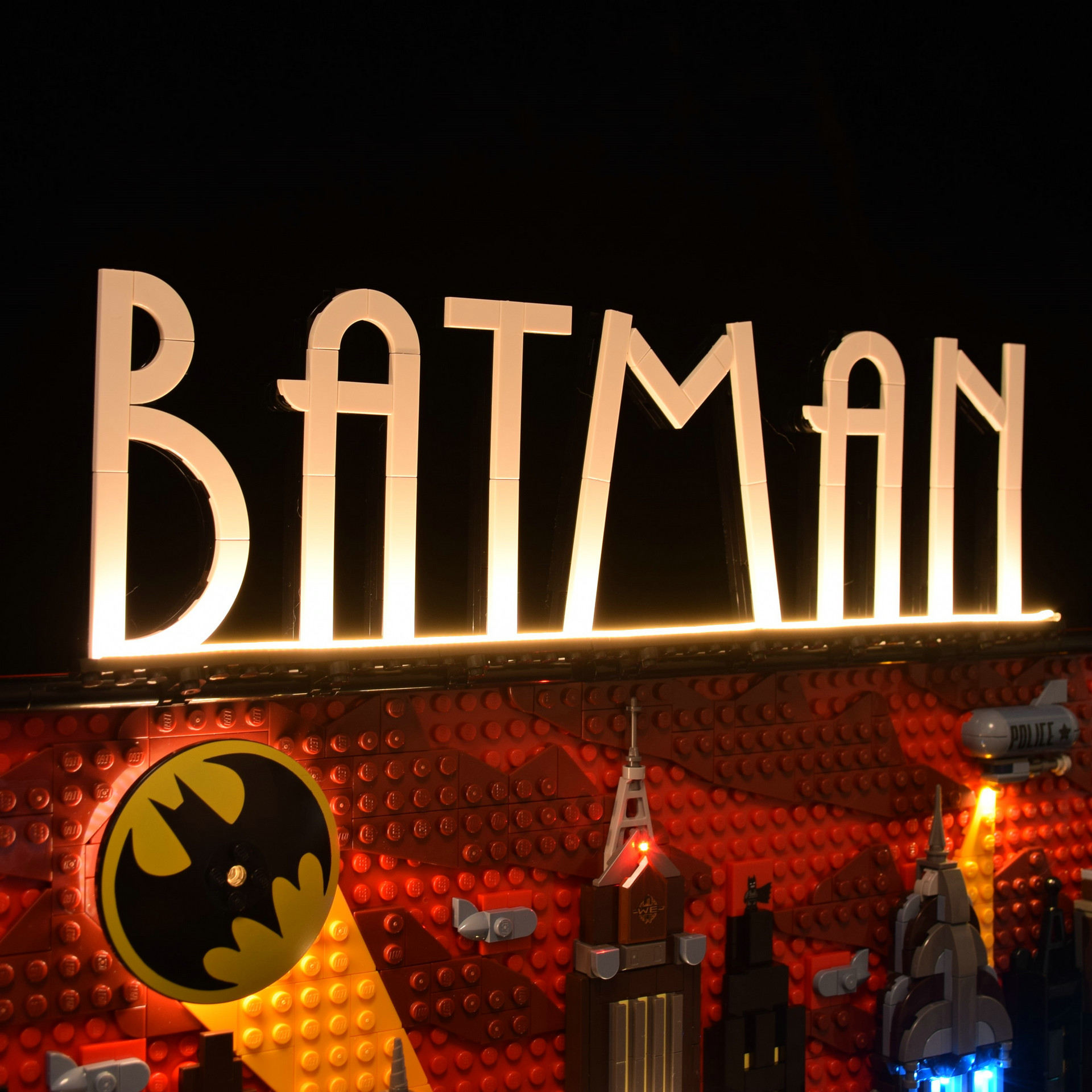 ザ・バットマン LEDライトパネル Amazon.com: LightGo LED