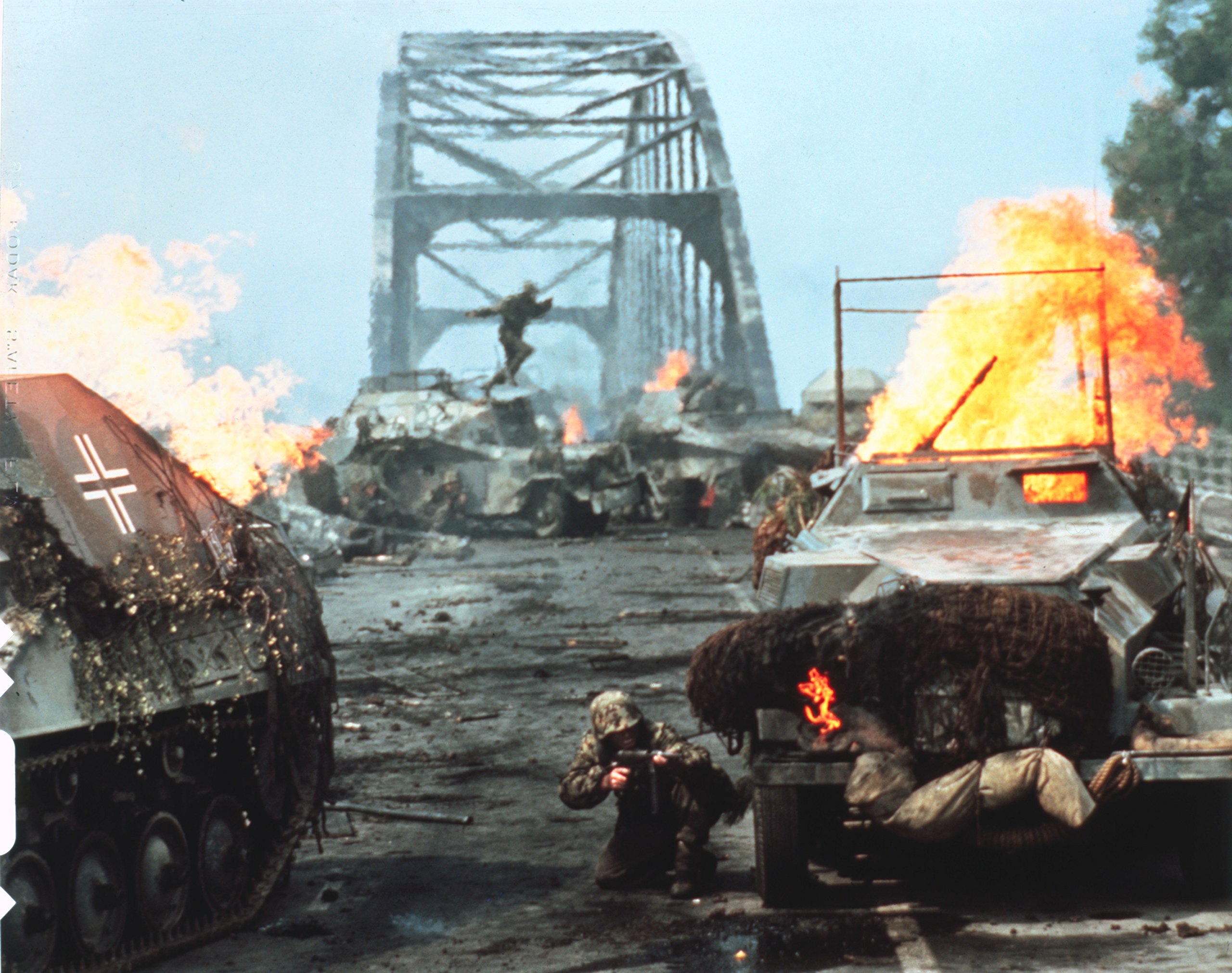 Coffret seconde guerre mondiale 3 films : le jour le plus long ; patton ; un pont trop loin