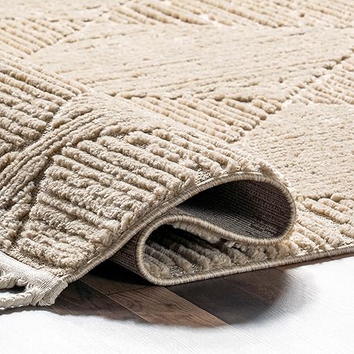 Miniatura 5 de nuLOOM Kerry - Alfombra geométrica texturizada con borlas, 7 x 9, beige