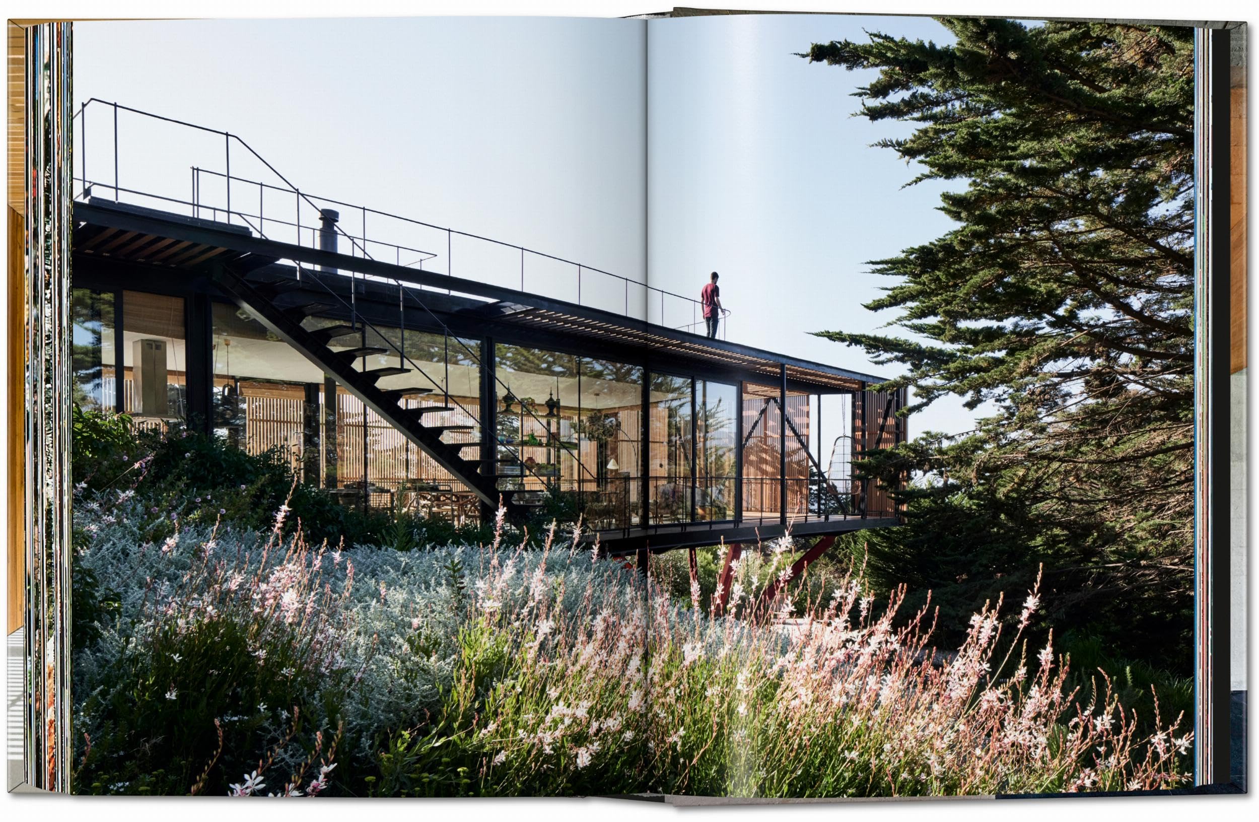 Homes for Our Time. Contemporary Houses Around the World. Vol. 2. 45th Ed.