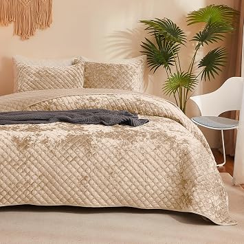 Luxury Soft Velvet Quilt Set Queen Size - Lightweight Velvet Bedding Set for All Season, Oversized Bedspread Coverlet Comforter Set with 2 Pillow Shams, Beige Brown, Diamond