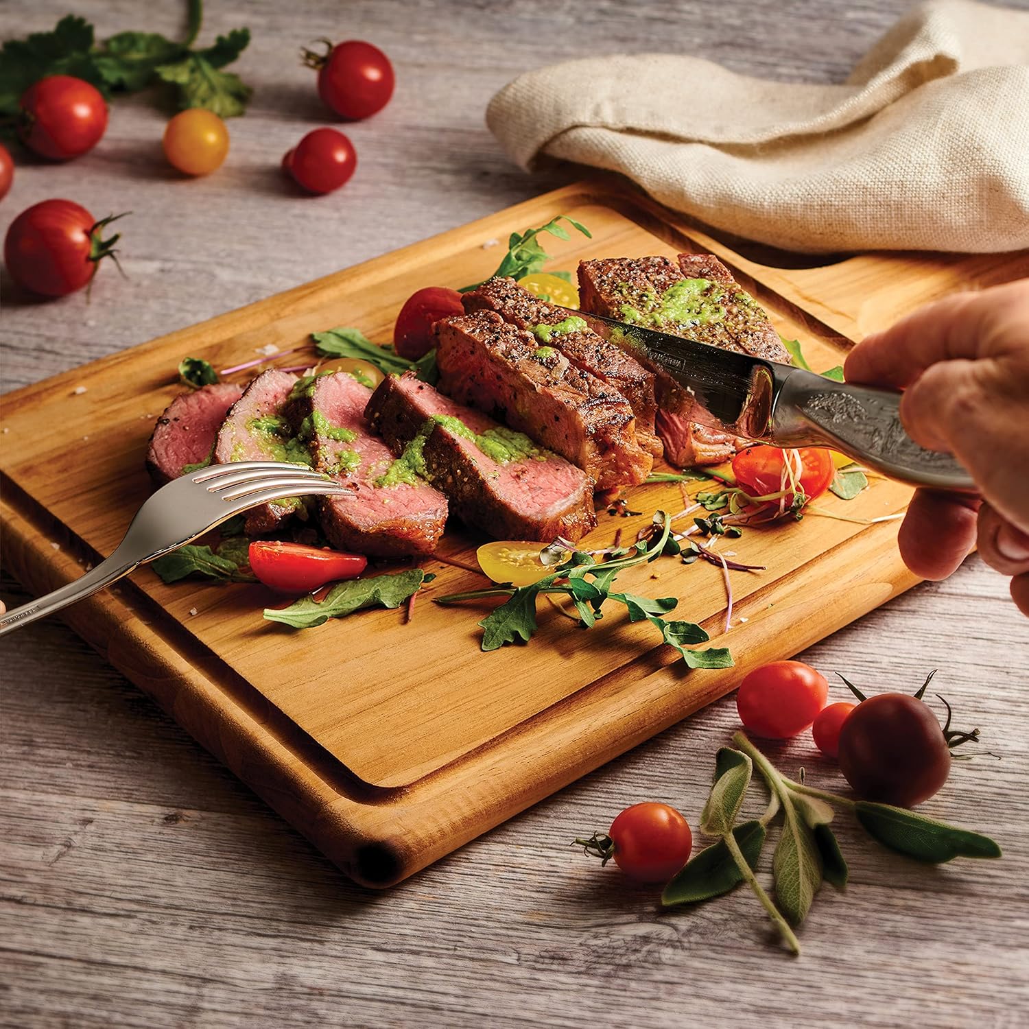 Tramontina Churrasco 8-Piece Silverware Set, 5-Inch Stainless Steel High-Carbon Blade Pointed Tip Kitchen Steak Knives and Forks, Dishwasher-Safe