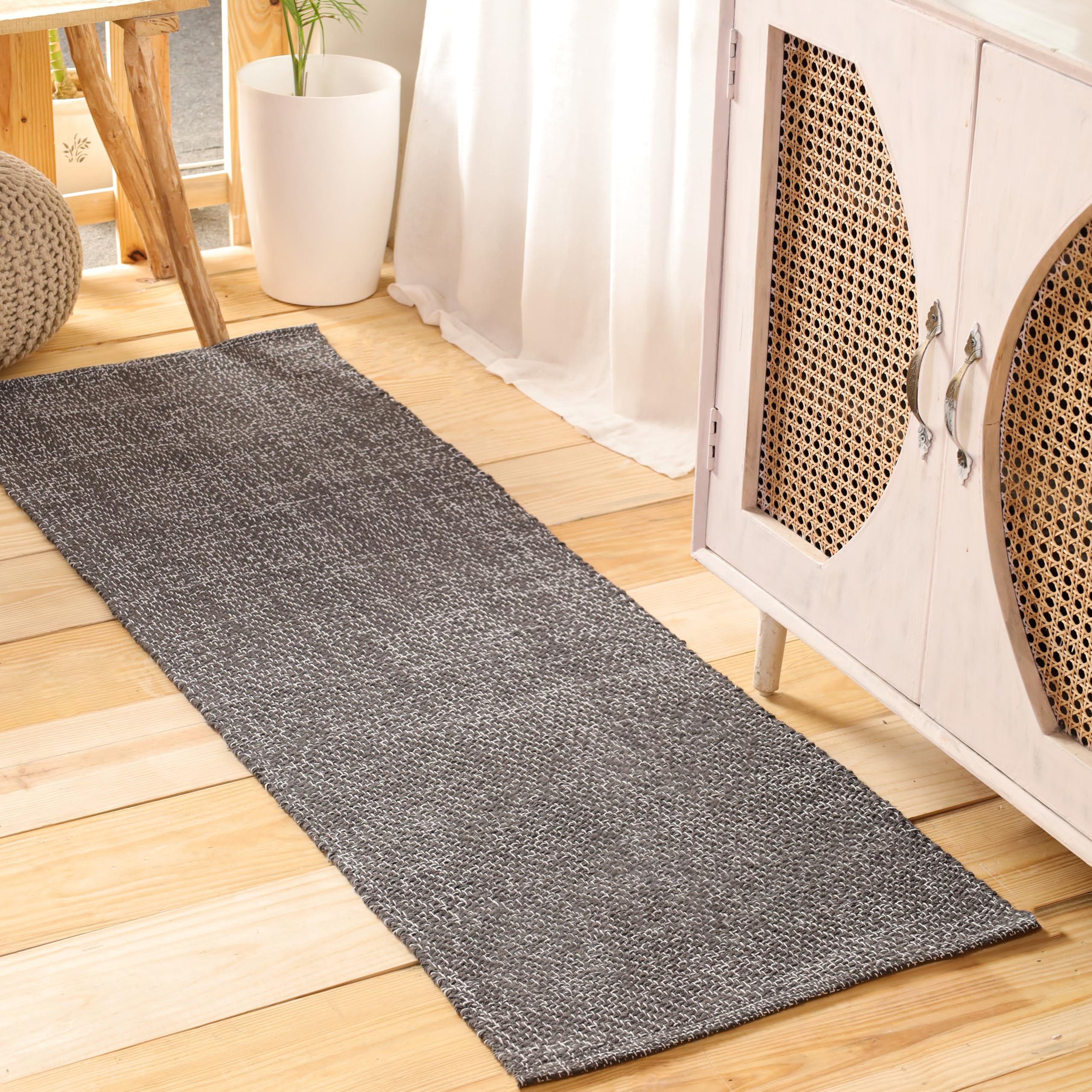 Amazon.com: HOMEMONDE Cotton Herringbone Runner Rug 2' x 6' Indoor