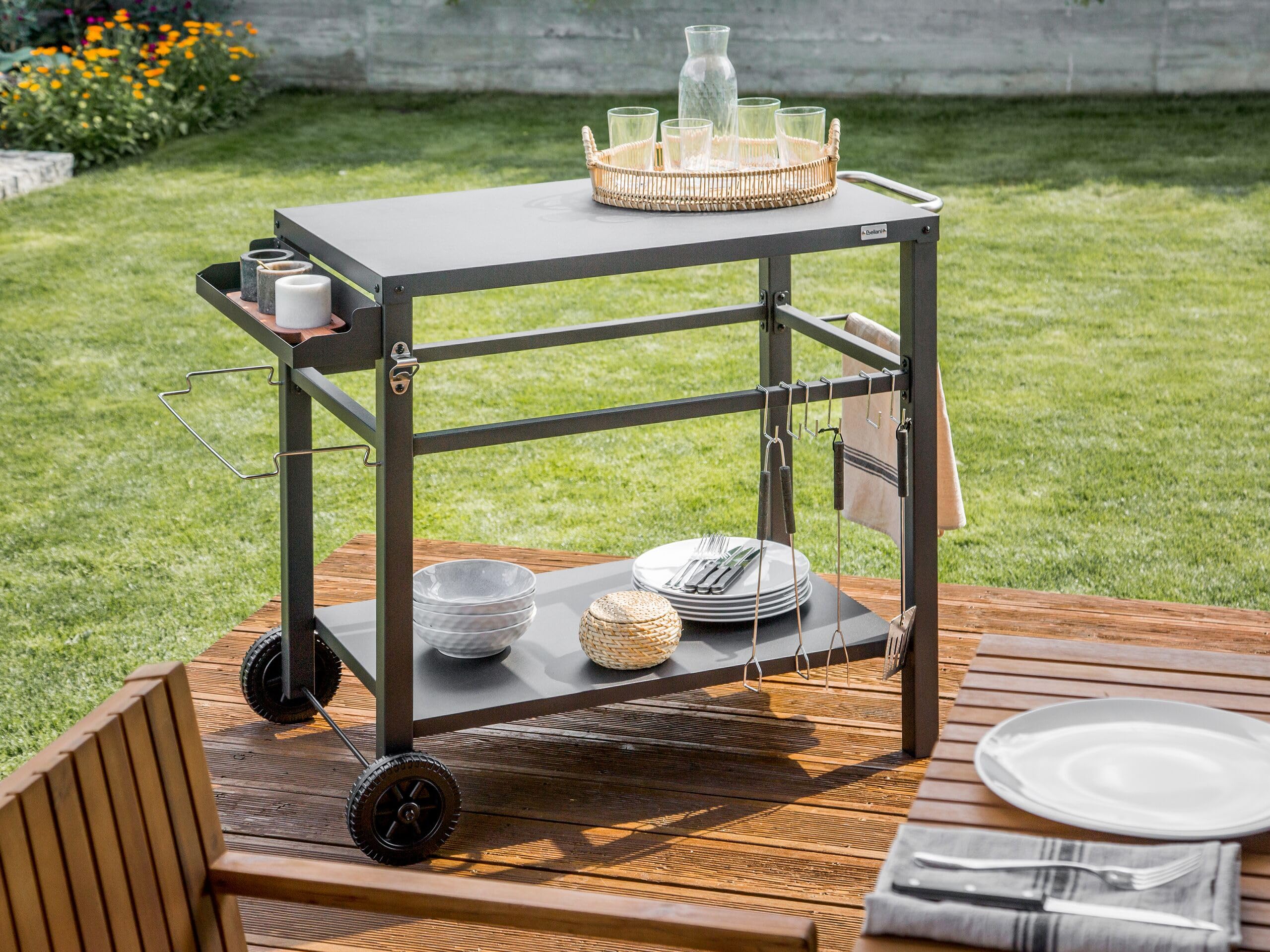 Beliani Carrello portavivande da Giardino con Ruote in Acciaio Nero
