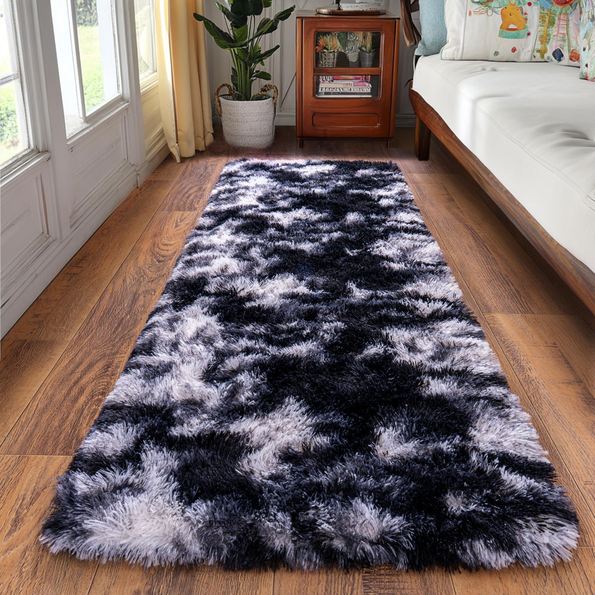 Quntue Runner Rugs for Bedroom 2x6 Soft Shag Bedside Rug, Fluffy Area Rug Throw Rugs for Living Room, Floor Carpet Runner for Nursery Kids Dorm Home