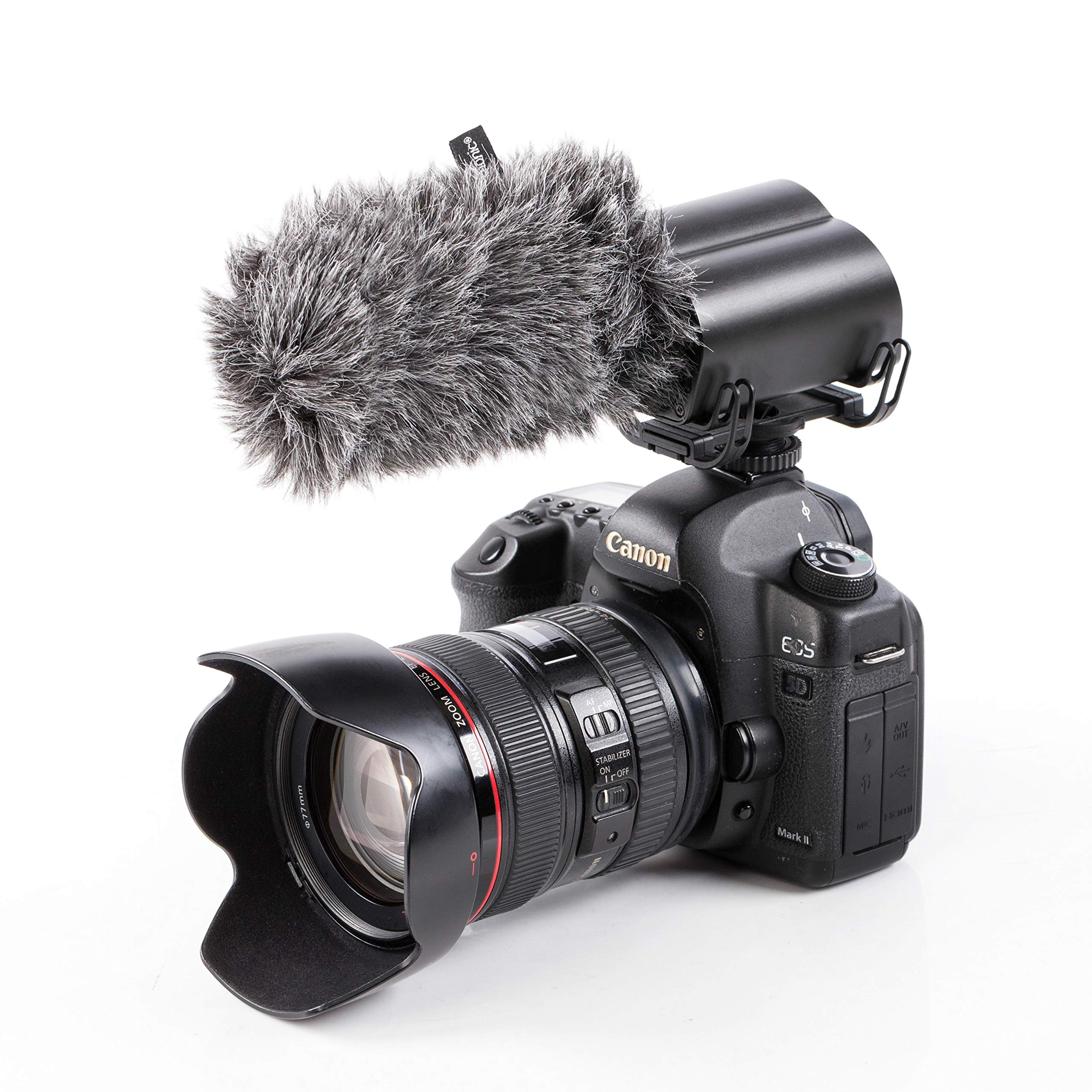 Saramonic Professional On-Camera Supercardioid Shotgun Mic With 2-Stage Gain, 150Hz High-Pass Filter, Headphone Output, And 150hr Li-Ion Battery (VMIC5),Black