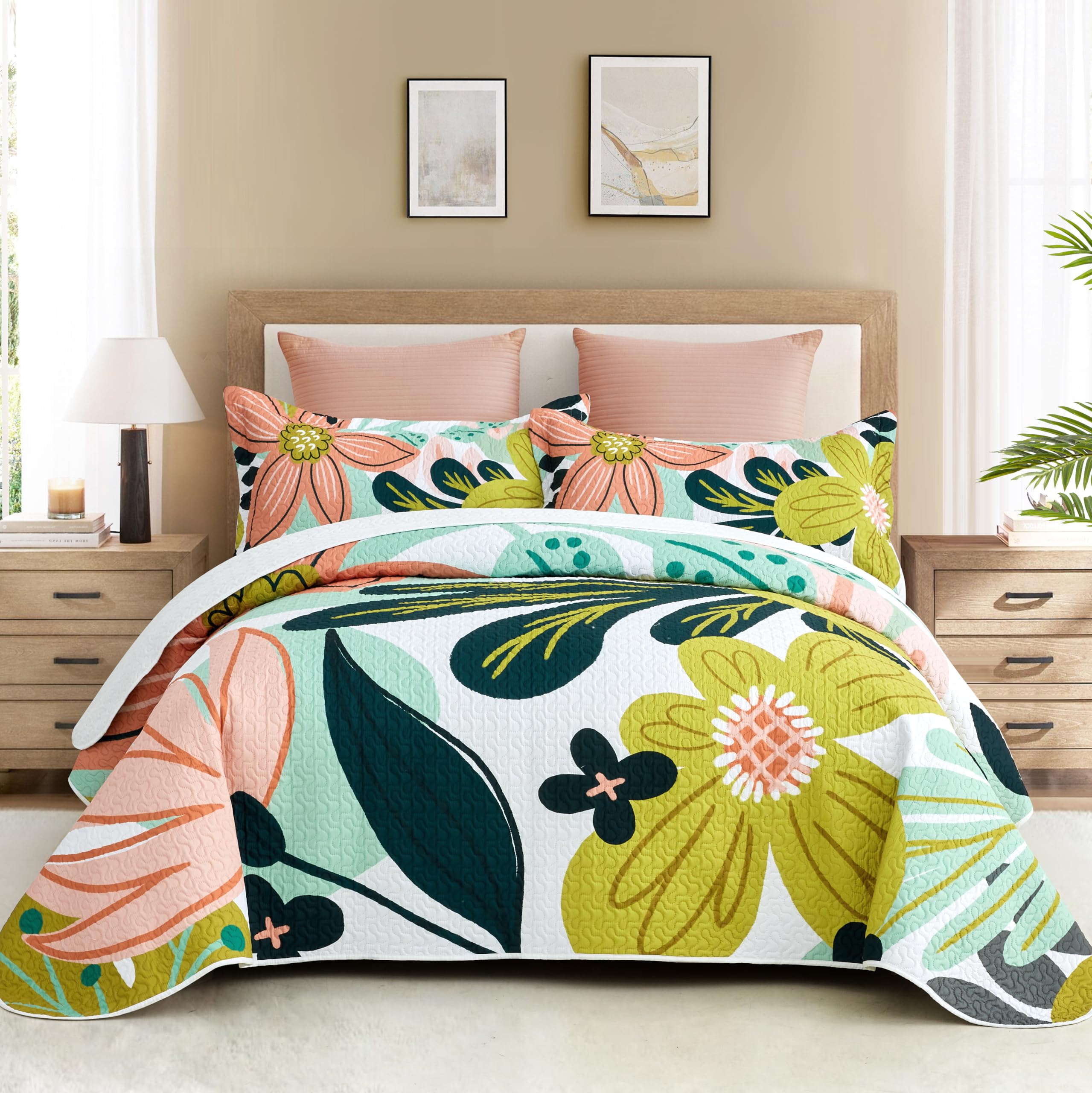 Tyrot Boho Floral Quilt
