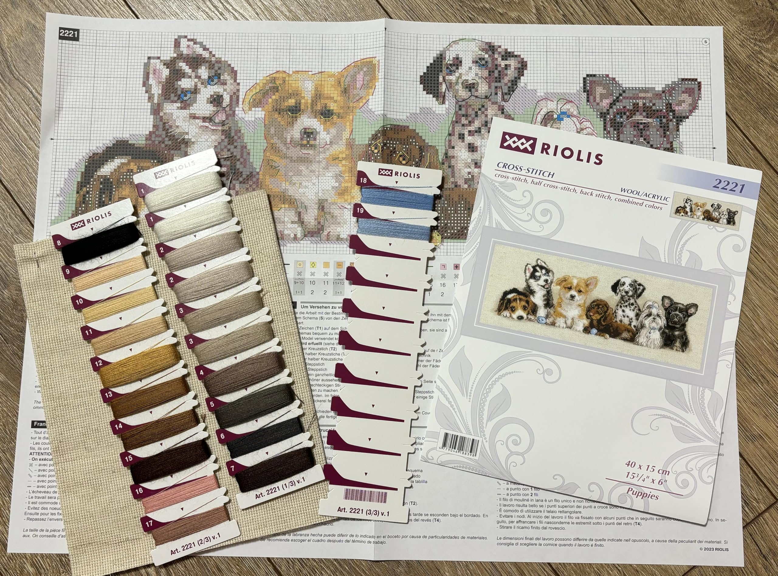 ペット刺繍 Amazon | RIOLIS - 子犬 2221、犬用クロスステッチキット 15¾