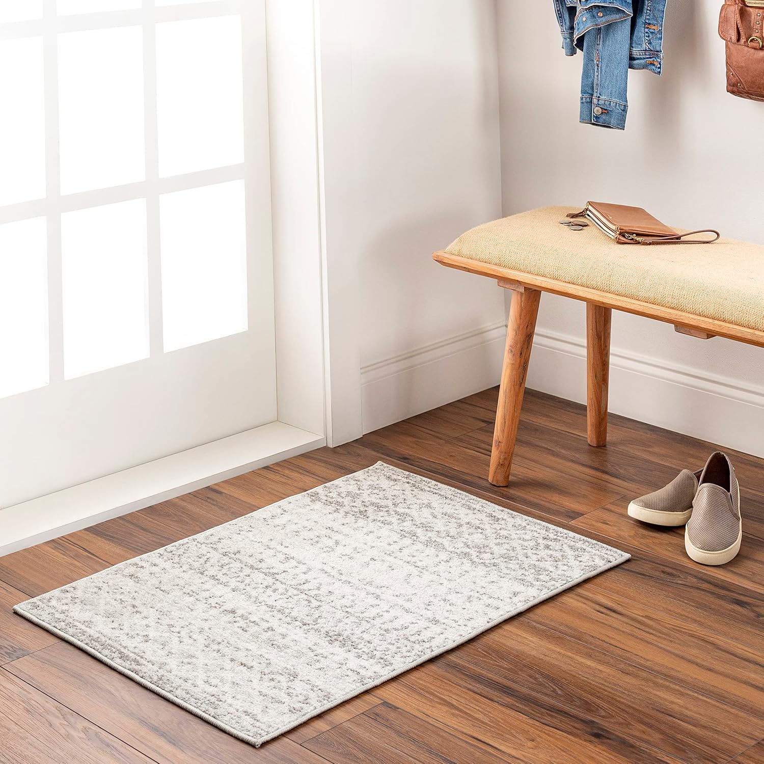 Artistic Weavers Chester Area Rugs, Grey 2' x 3' Grey