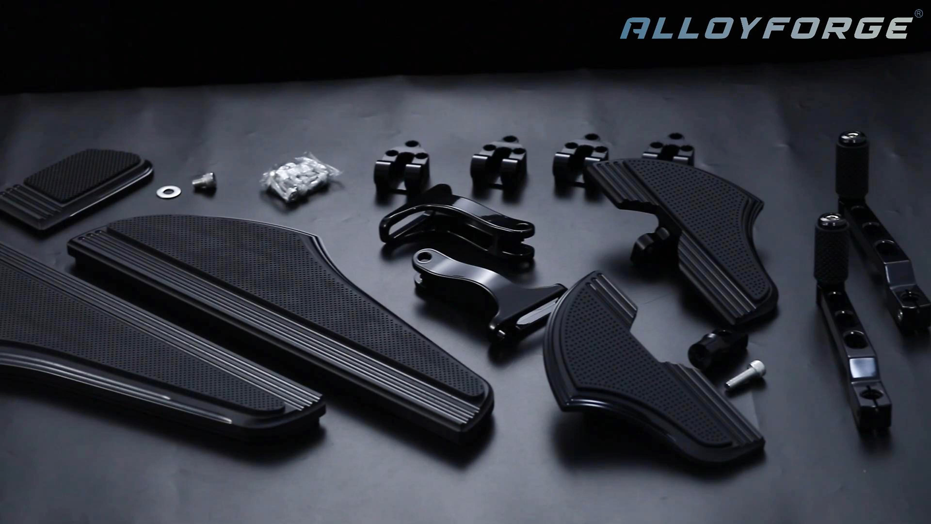 Amazon.com: ALLOYFORGE Defiance Street Glide Floorboards for